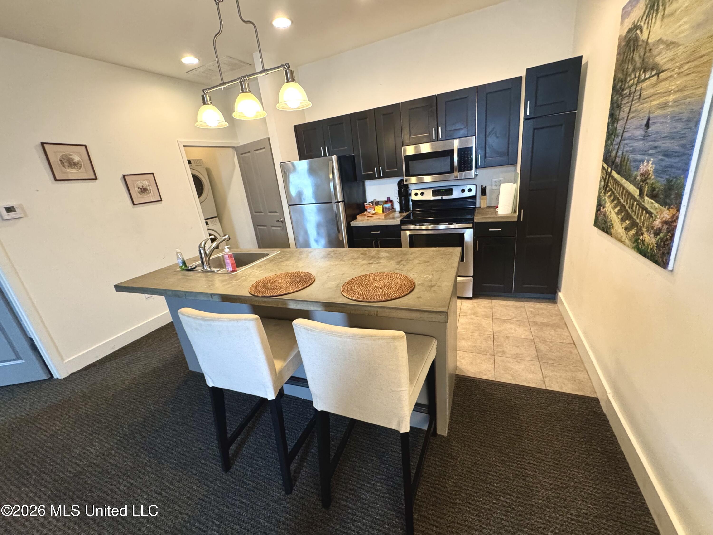 228 Yazoo Avenue Property Photo 6