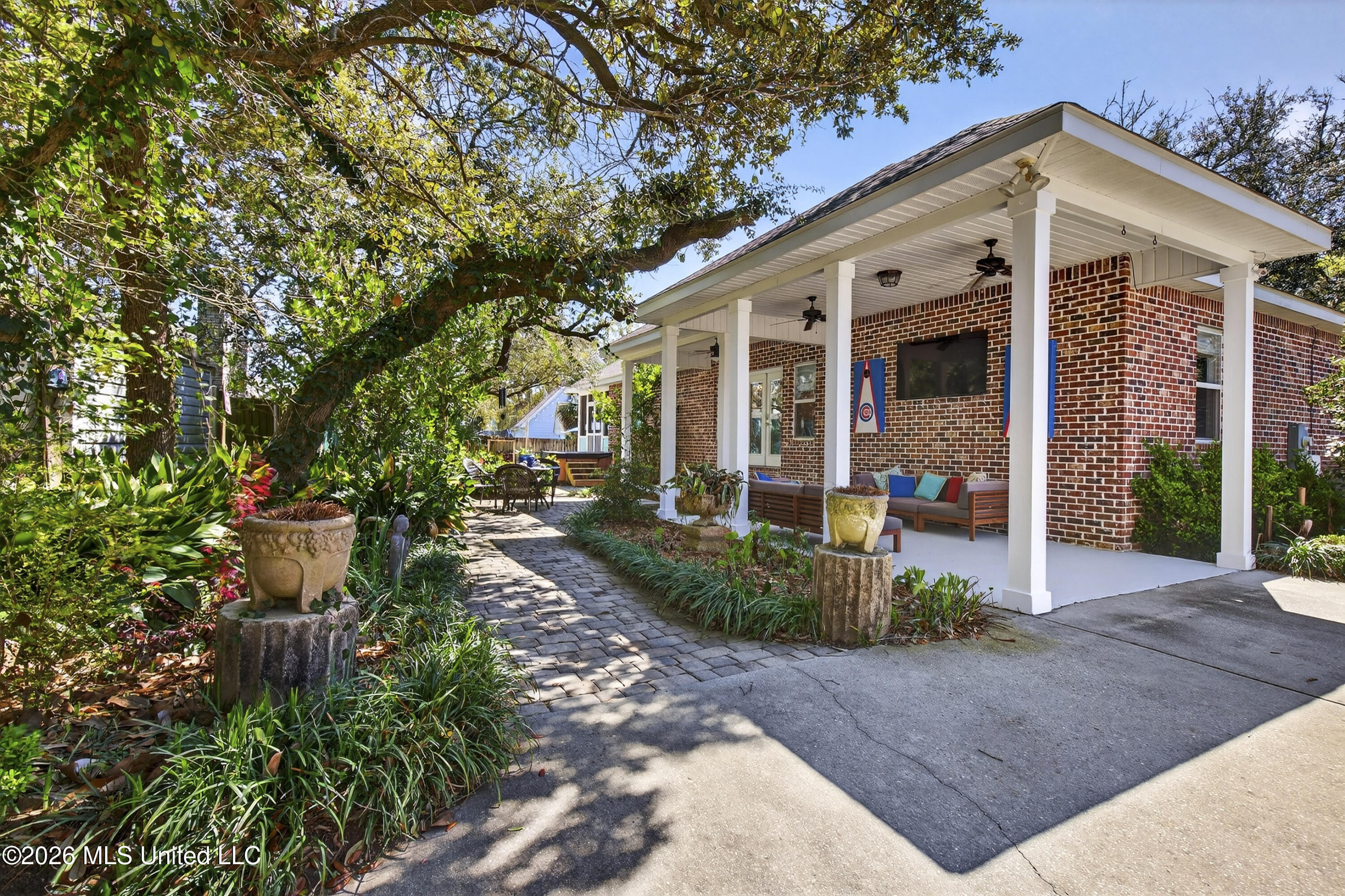 109 E Azalea Drive Property Photo 27