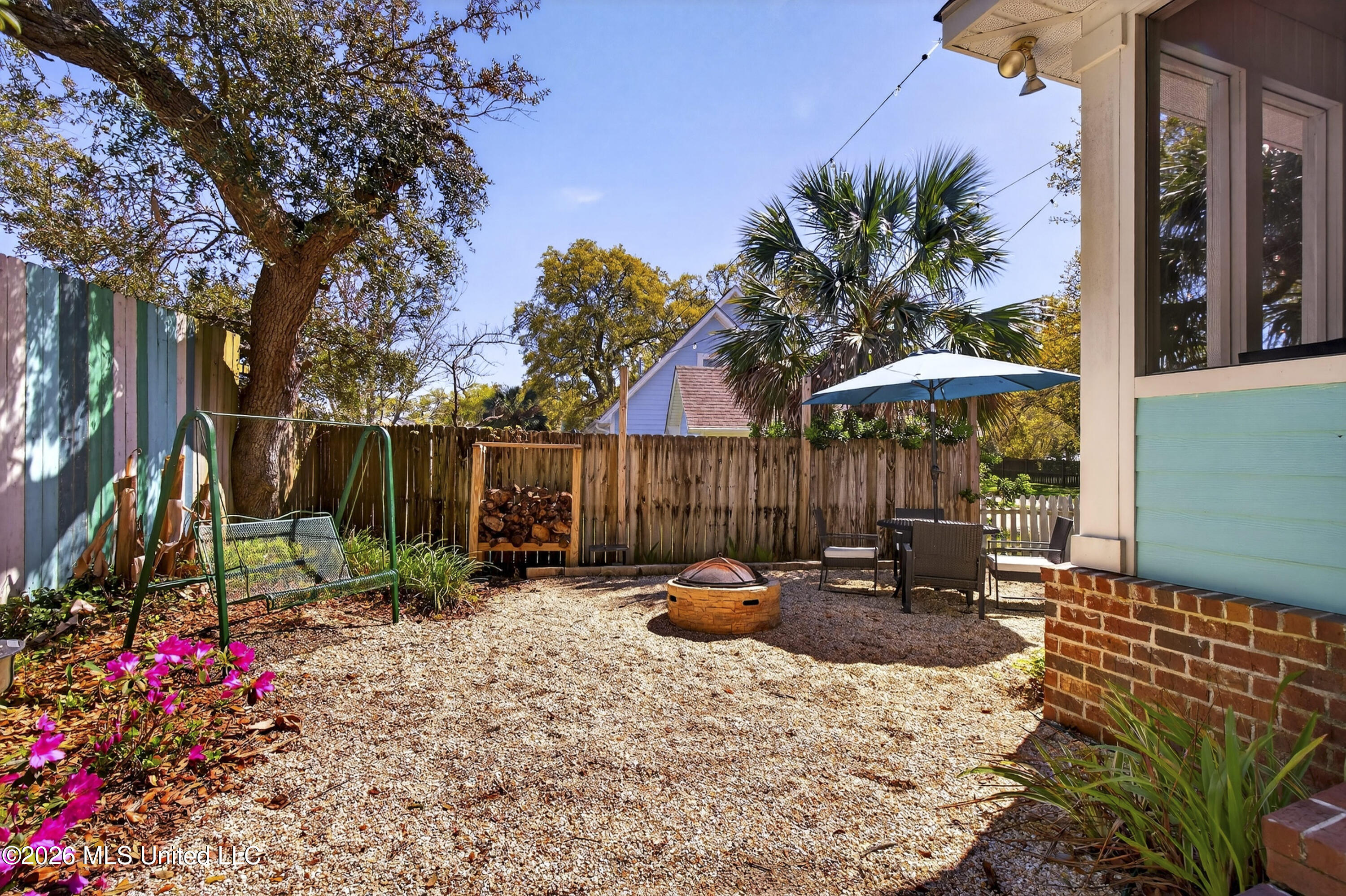 109 E Azalea Drive Property Photo 29