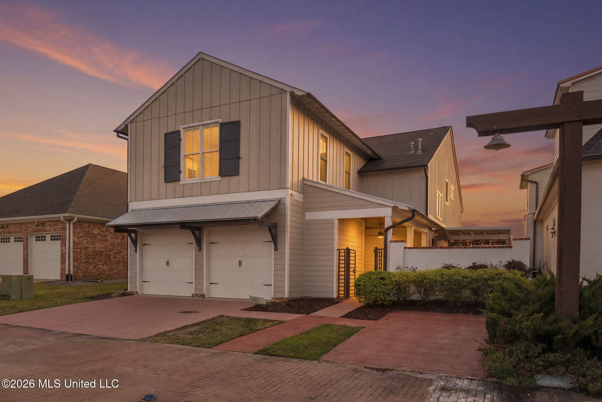 504 Port Arbor Property Photo 1