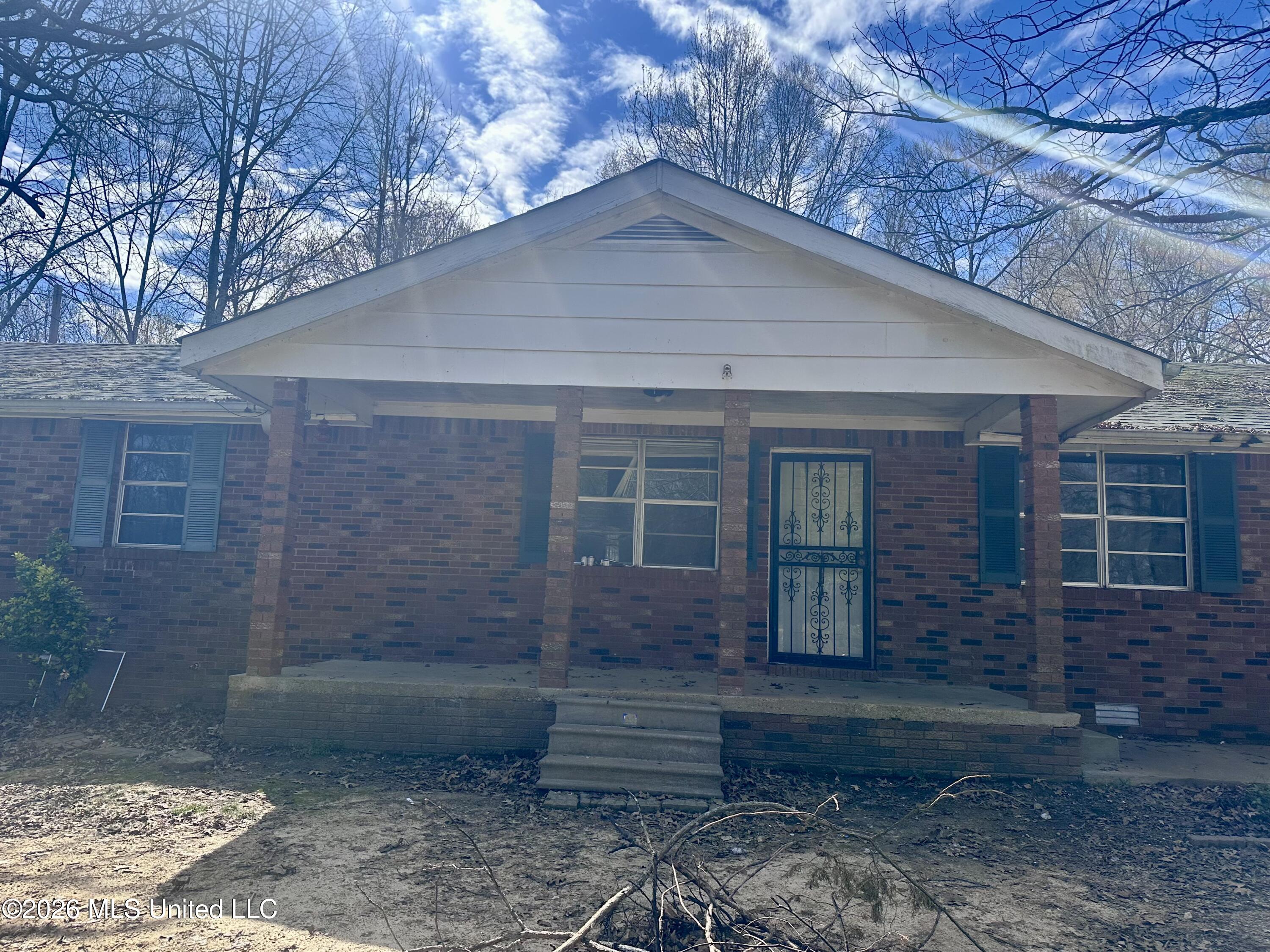 10591 Woolsey Road Property Photo 1