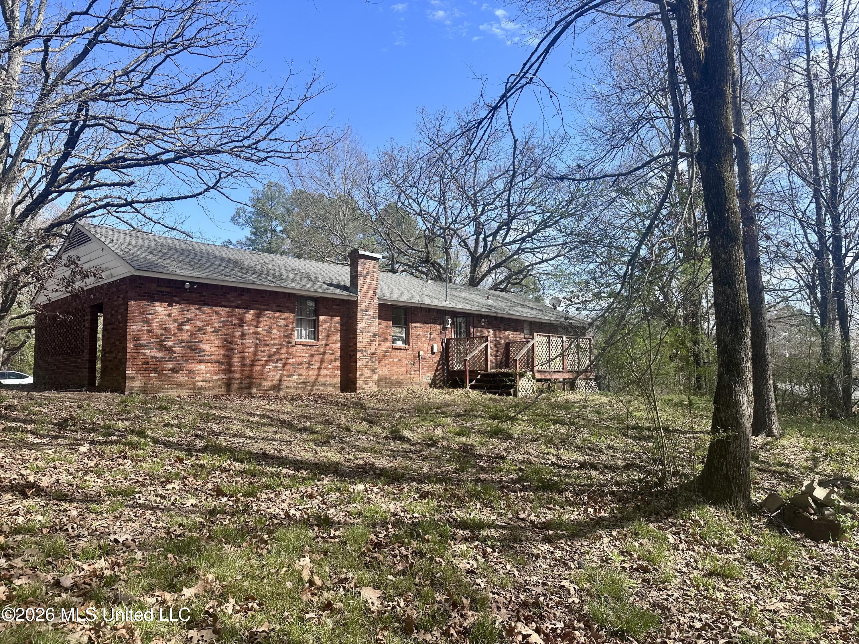 10591 Woolsey Road Property Photo 5