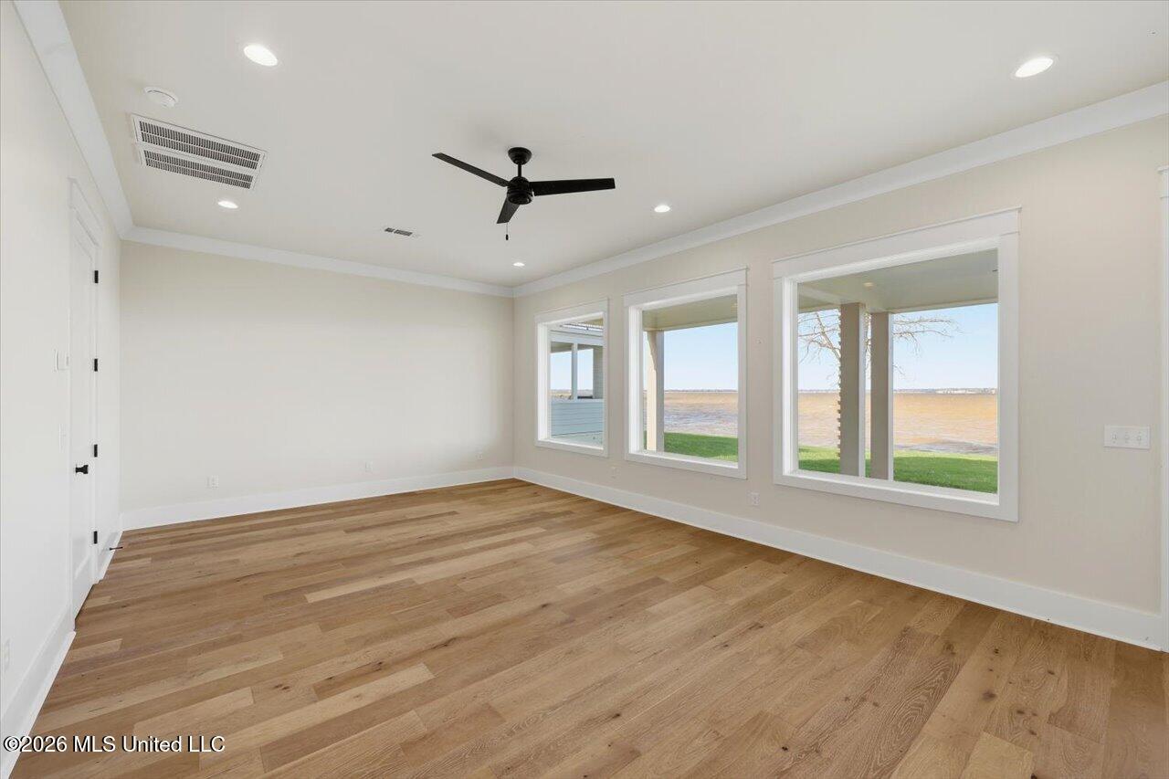 611 Osprey Cove Property Photo 9