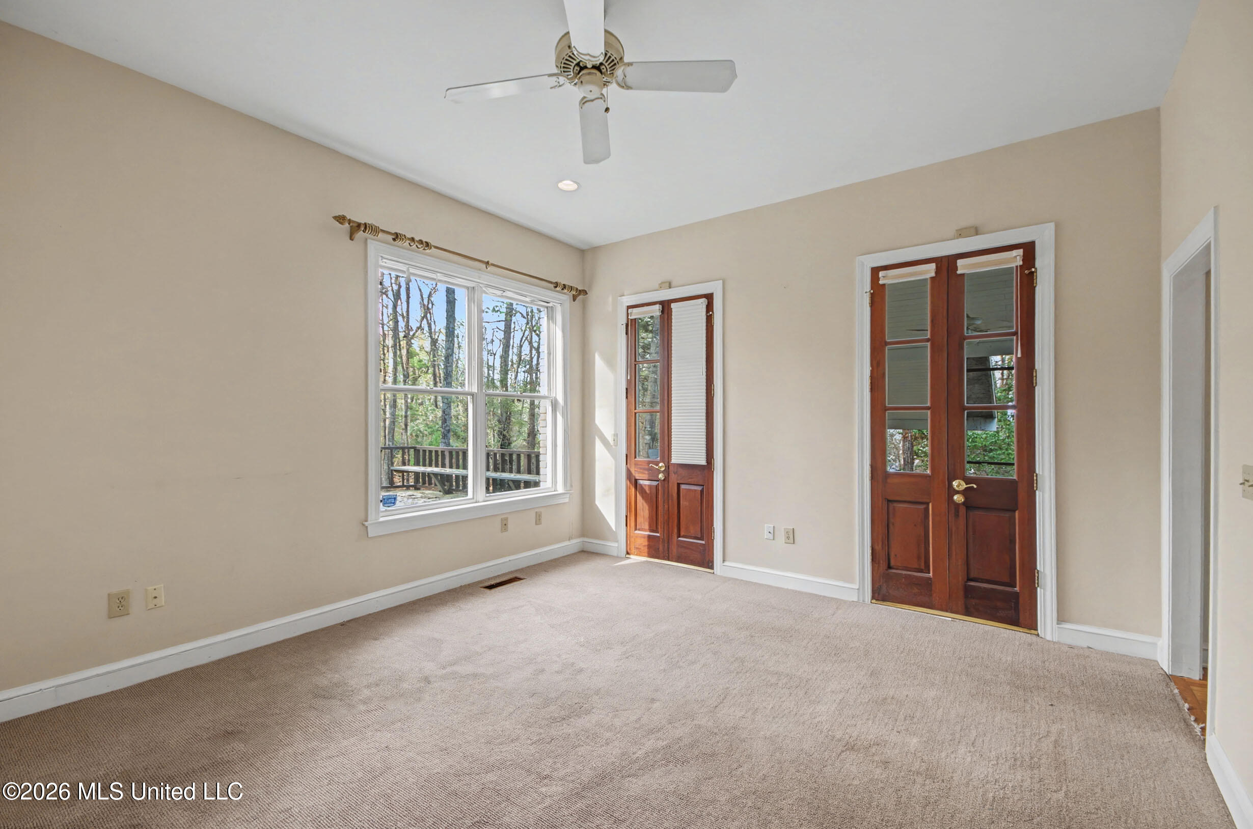 104 Grey Brant Court Property Photo 49