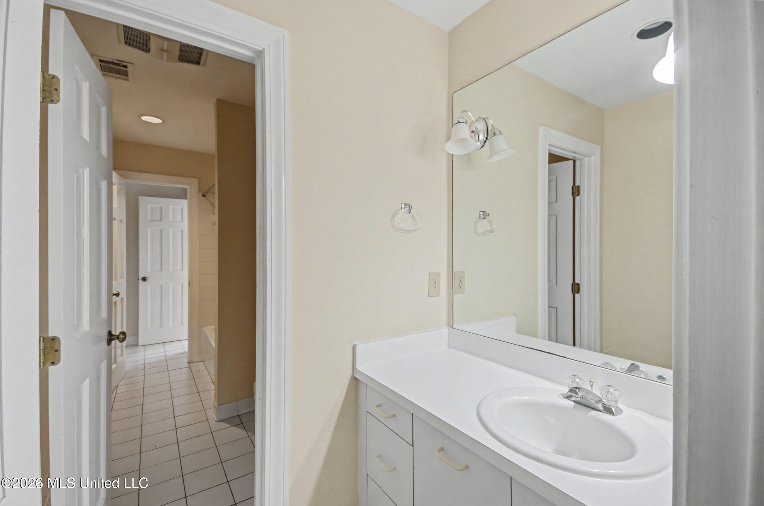 104 Grey Brant Court Property Photo 63