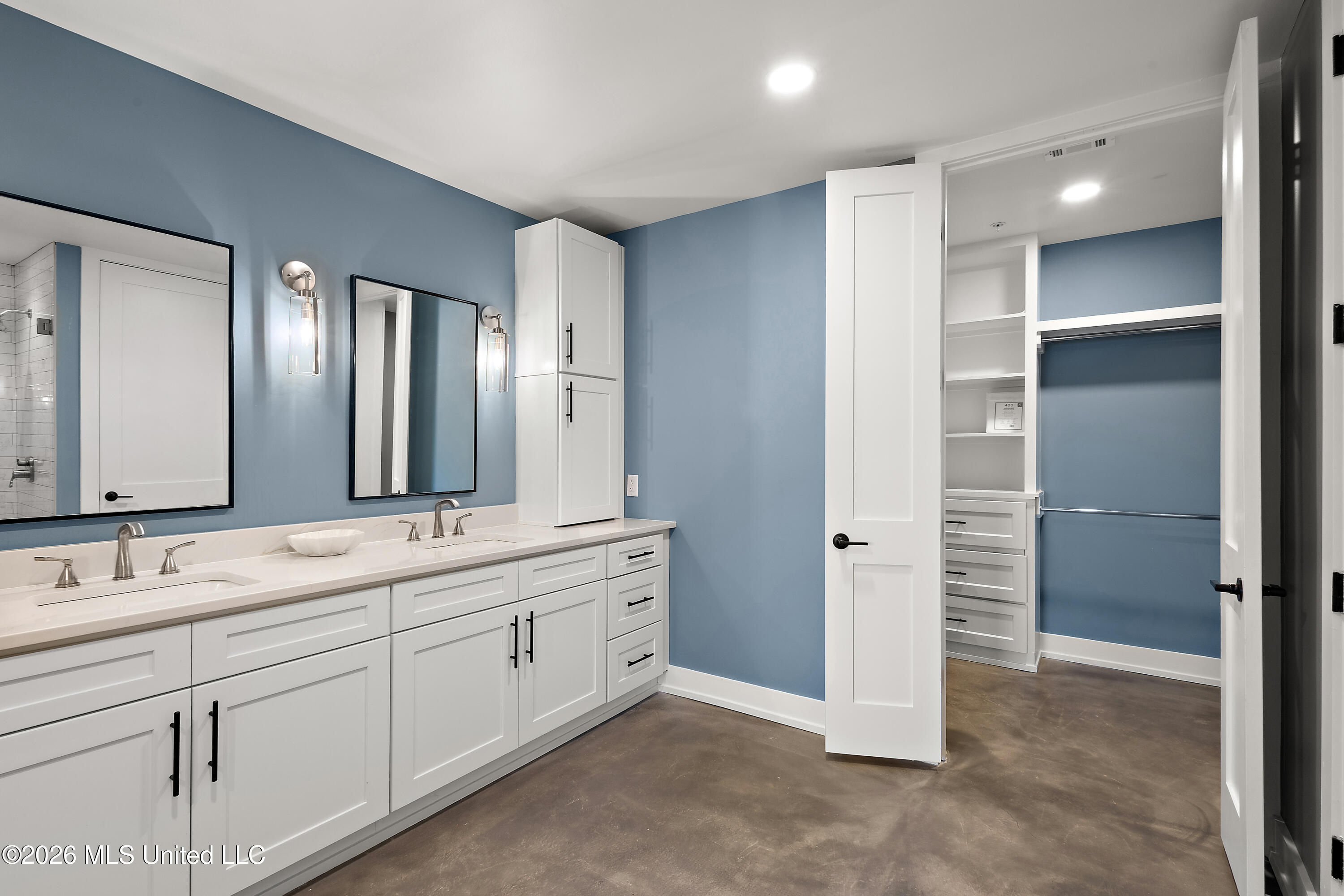 145 Republic Street Property Photo 22