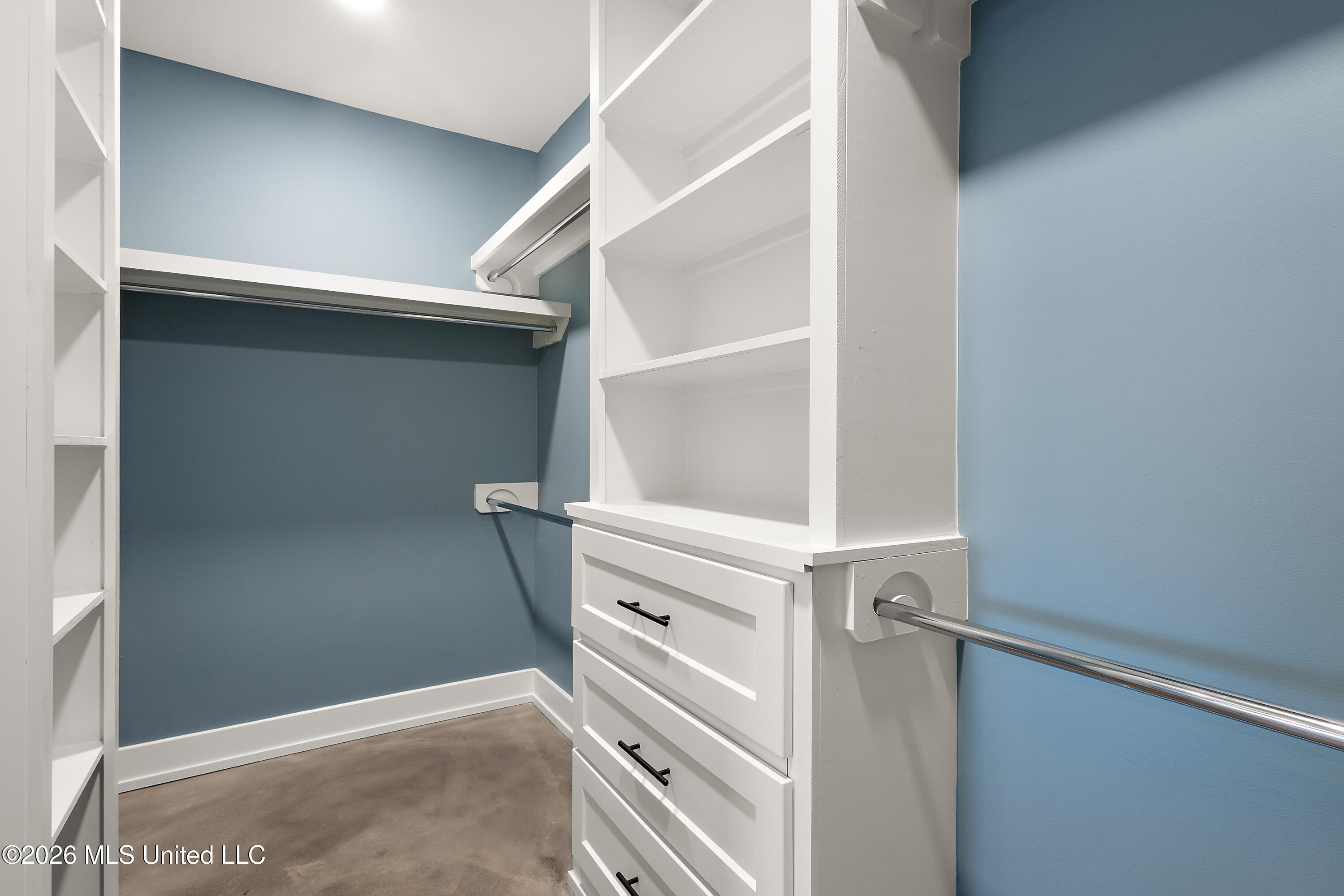 145 Republic Street Property Photo 23