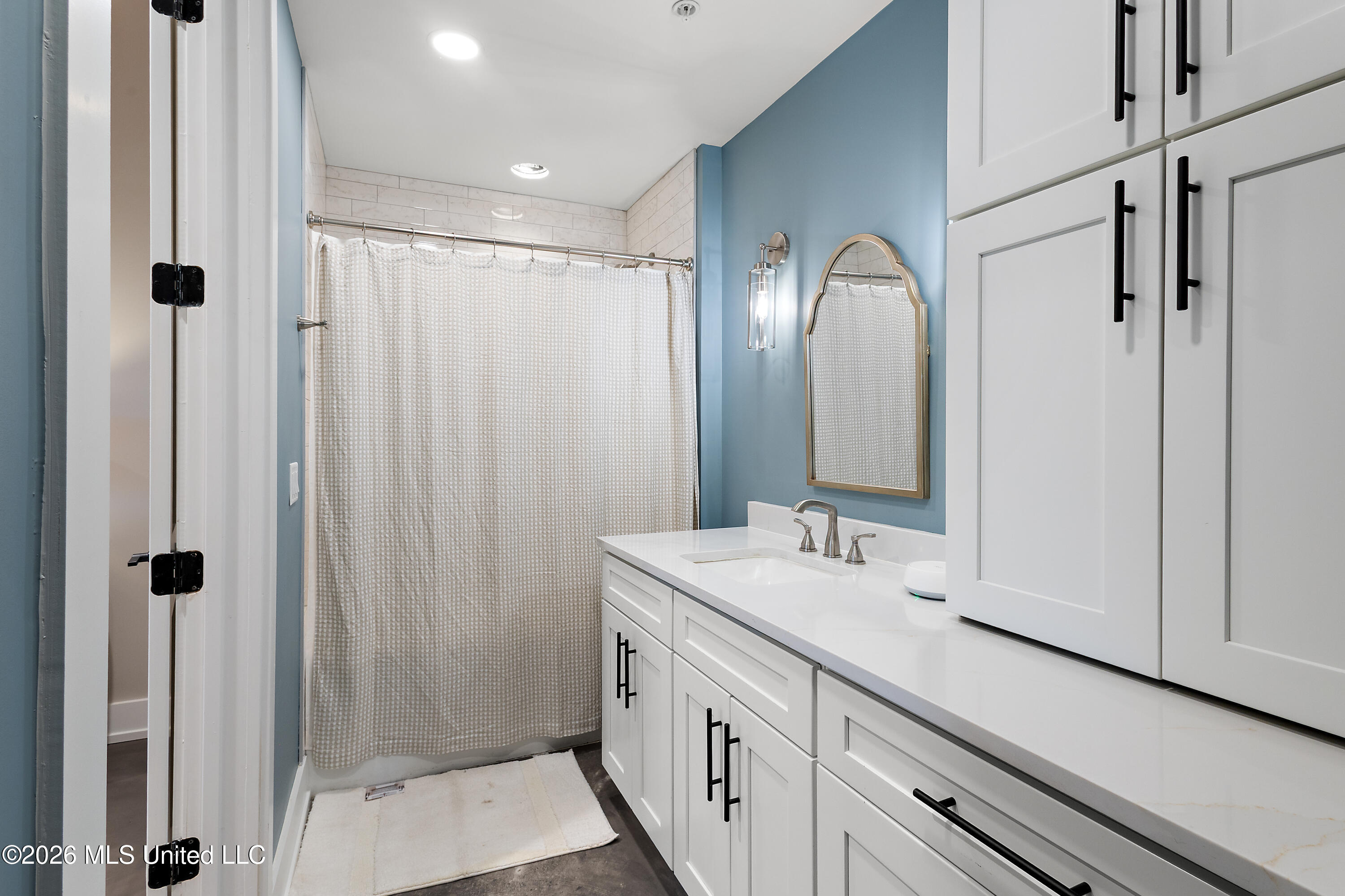 145 Republic Street Property Photo 28