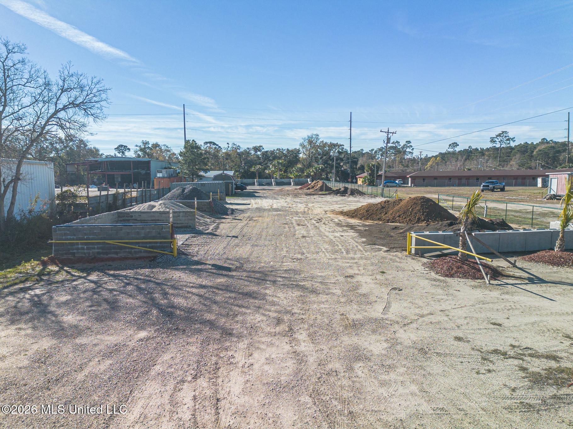 509 Hwy 90 Property Photo 6