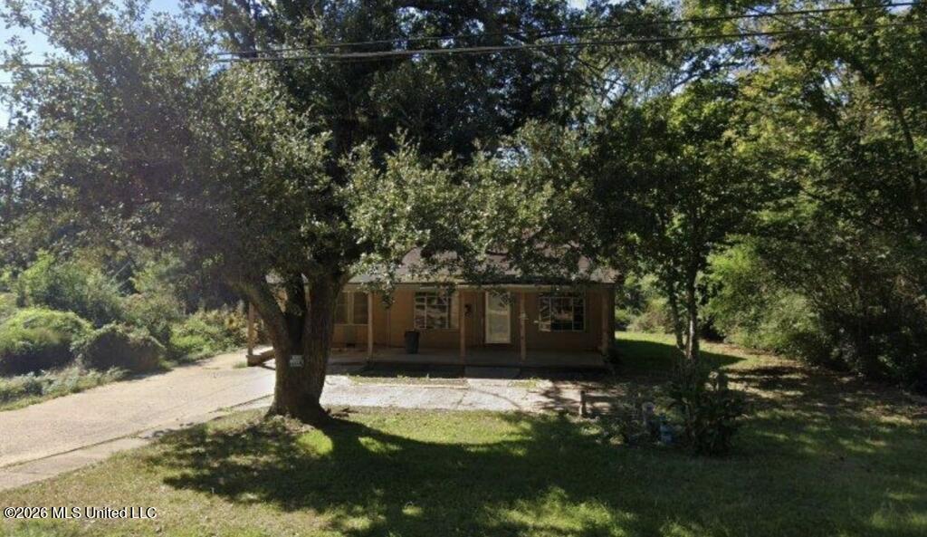 2161 W Mcdowell Road Property Photo 1