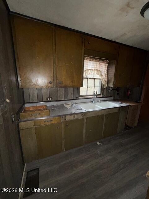 2161 W Mcdowell Road Property Photo 12