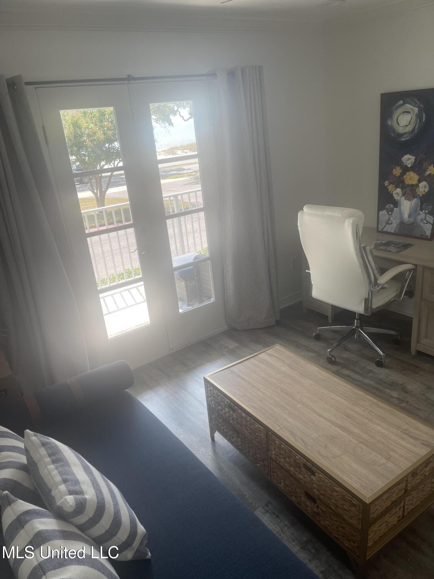 1282 Beach Boulevard Property Photo 17