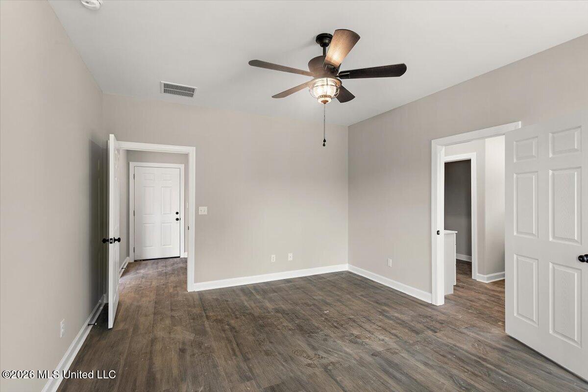 111 Carolina Circle Property Photo 18