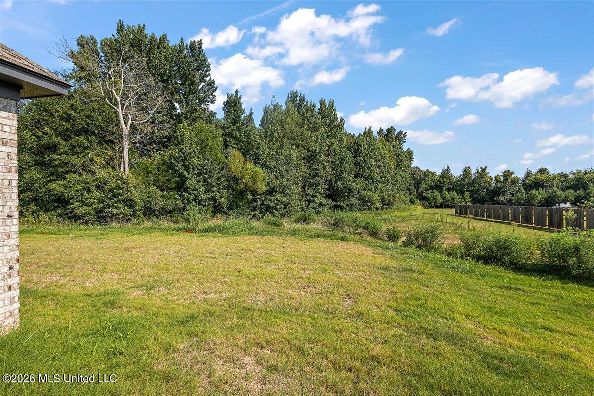 111 Carolina Circle Property Photo 32
