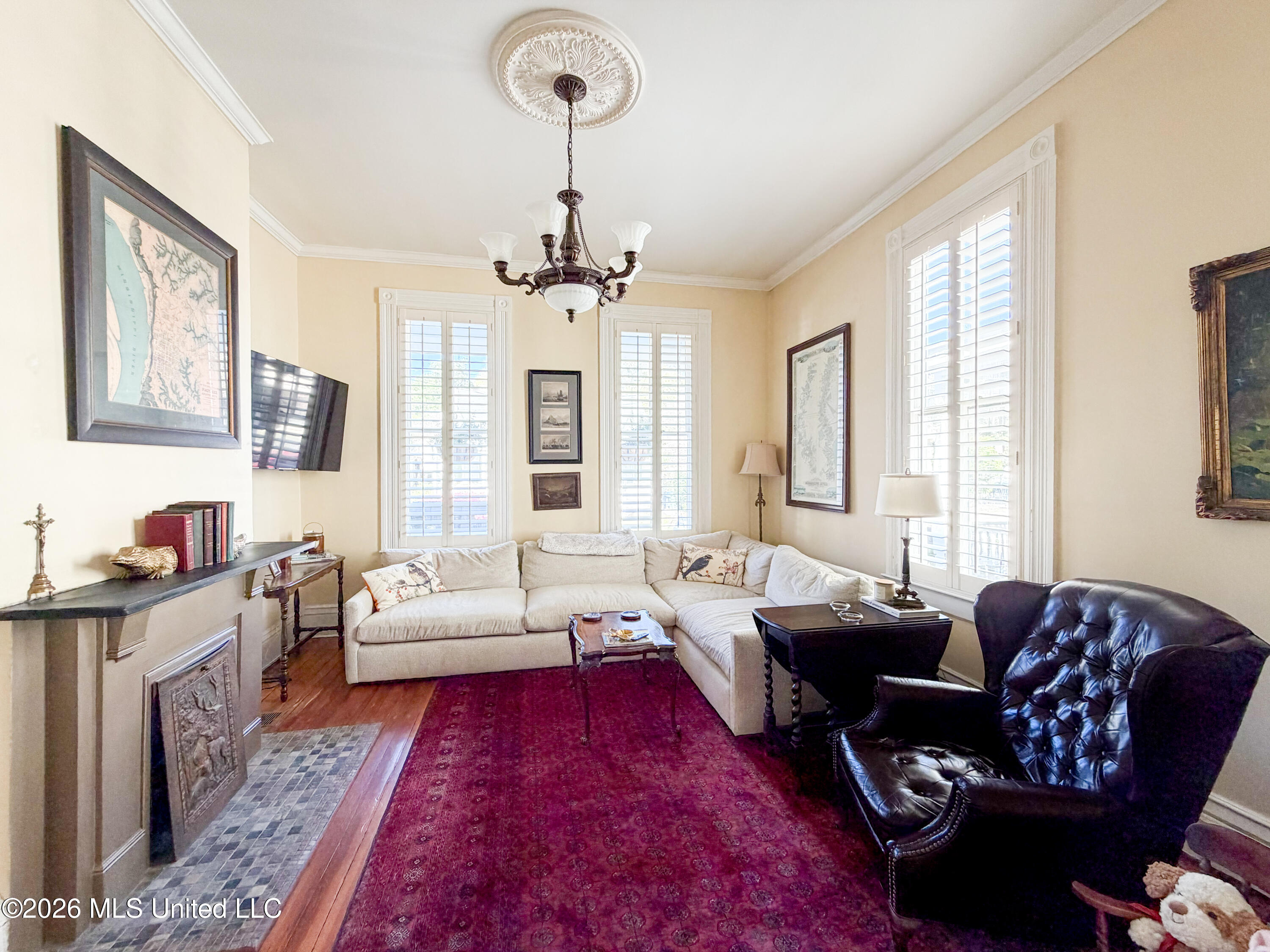 610 State Street Property Photo 5