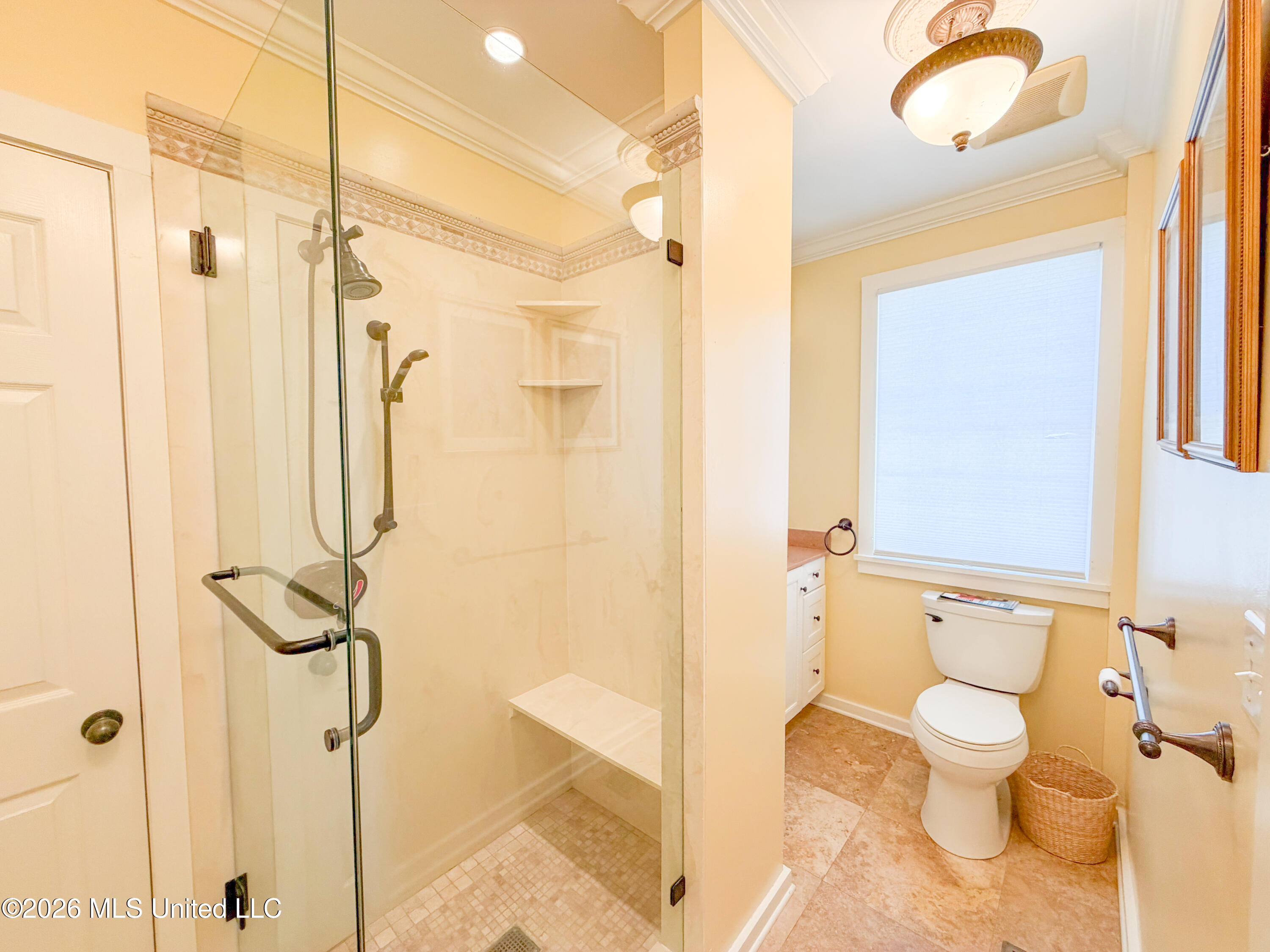 610 State Street Property Photo 11