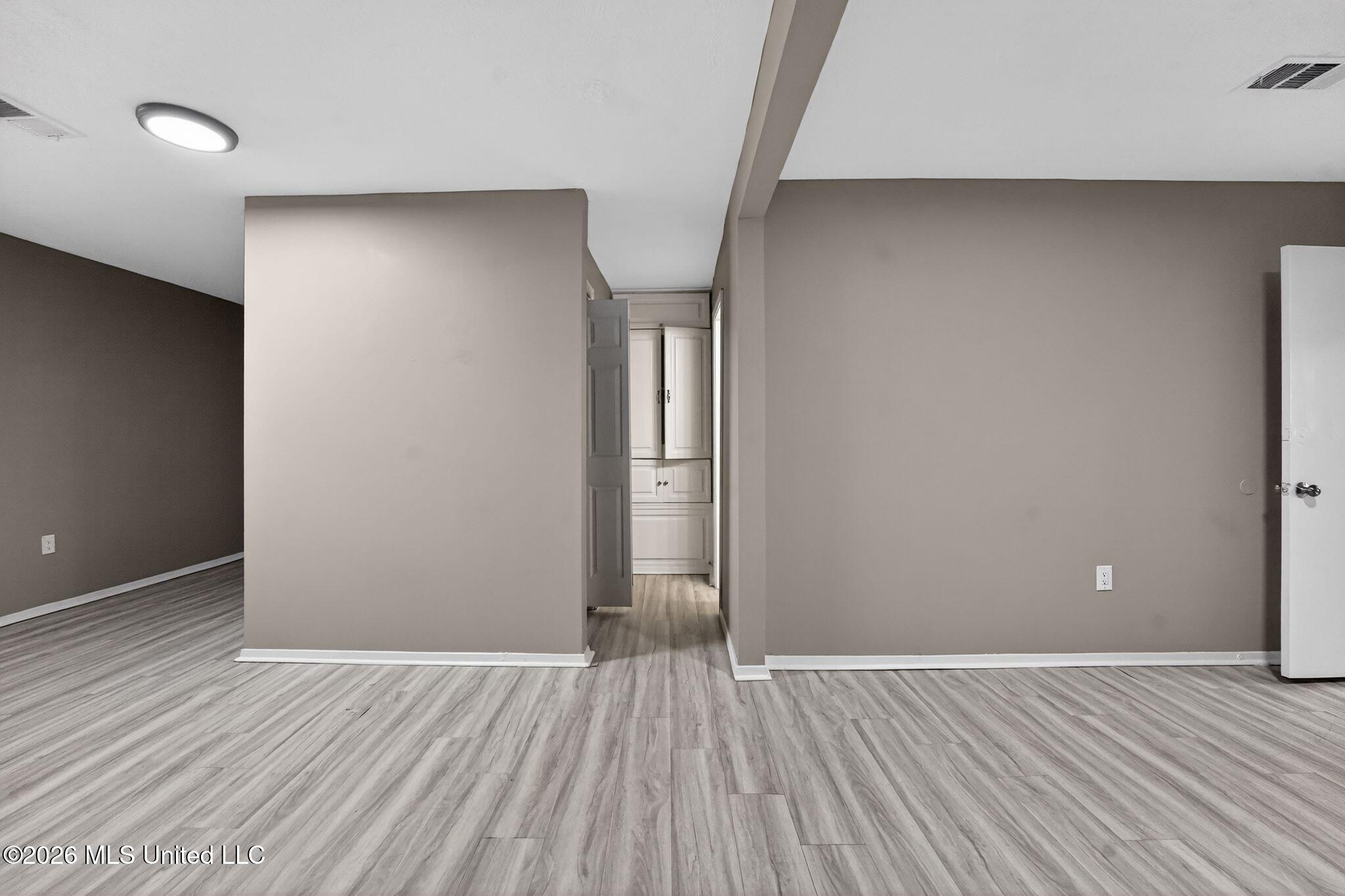 6559 George Washington Drive Property Photo 12