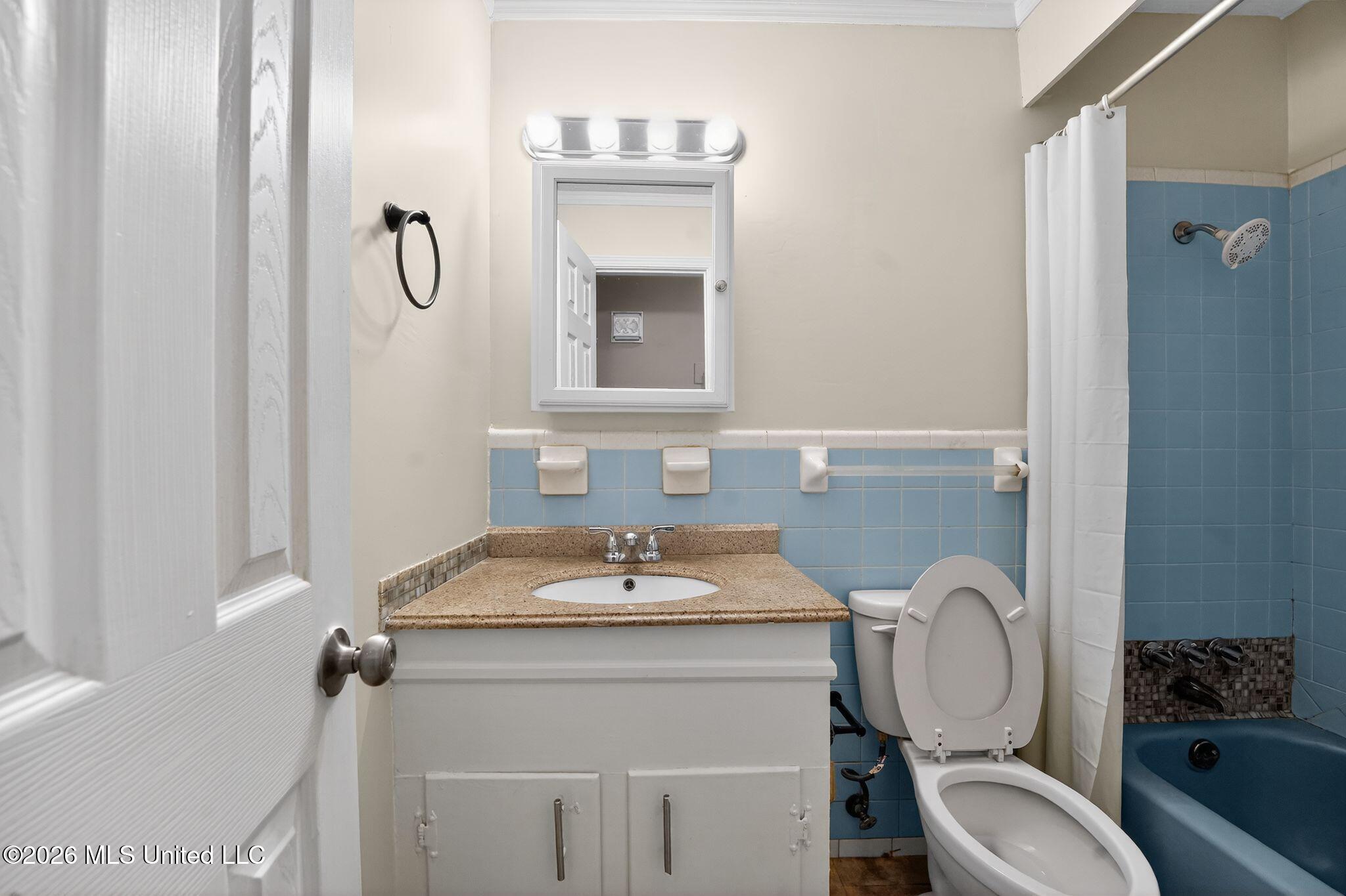 6559 George Washington Drive Property Photo 33