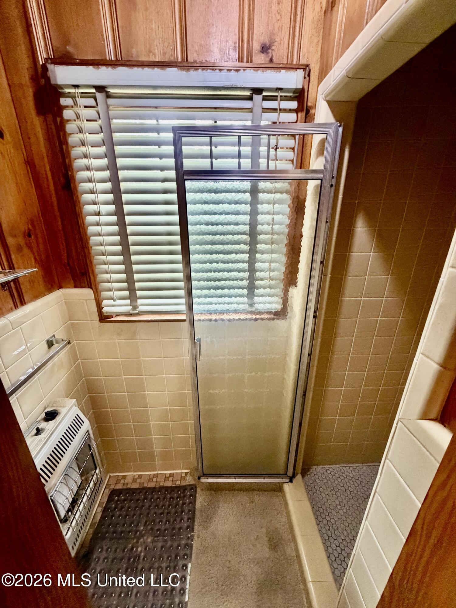 405 Preston Street Property Photo 4