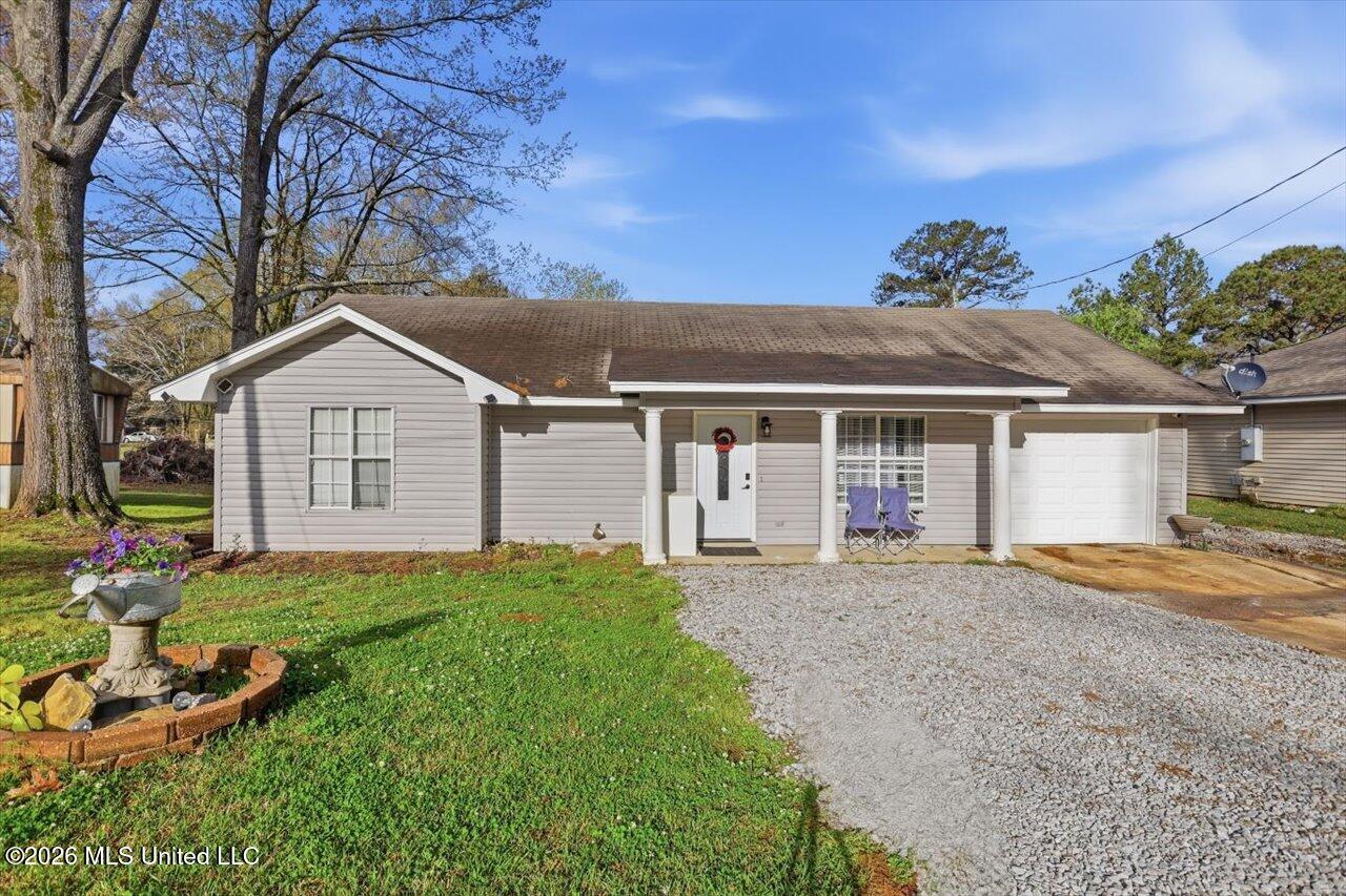 137 Short Street Property Photo 1