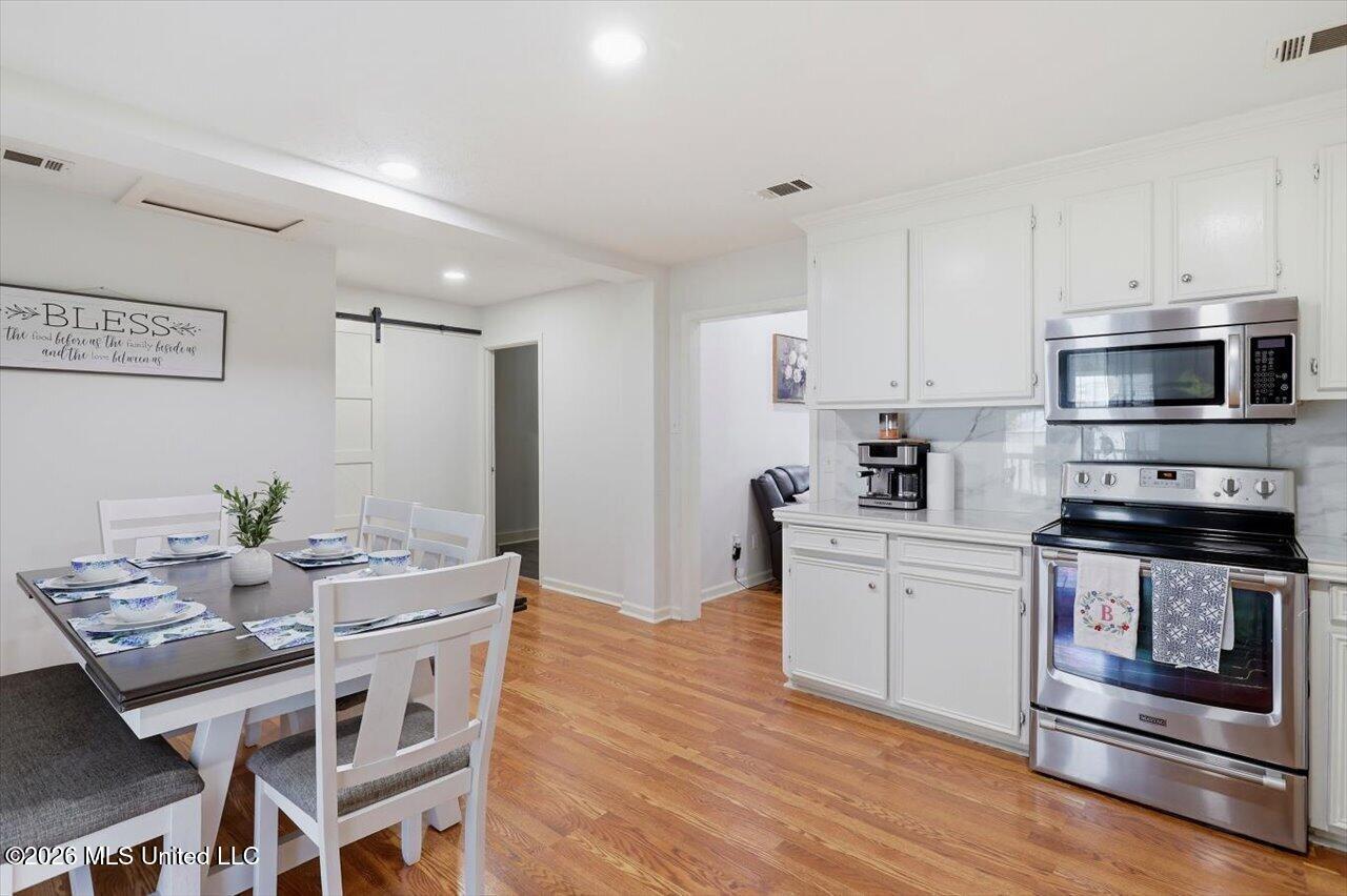 137 Short Street Property Photo 10