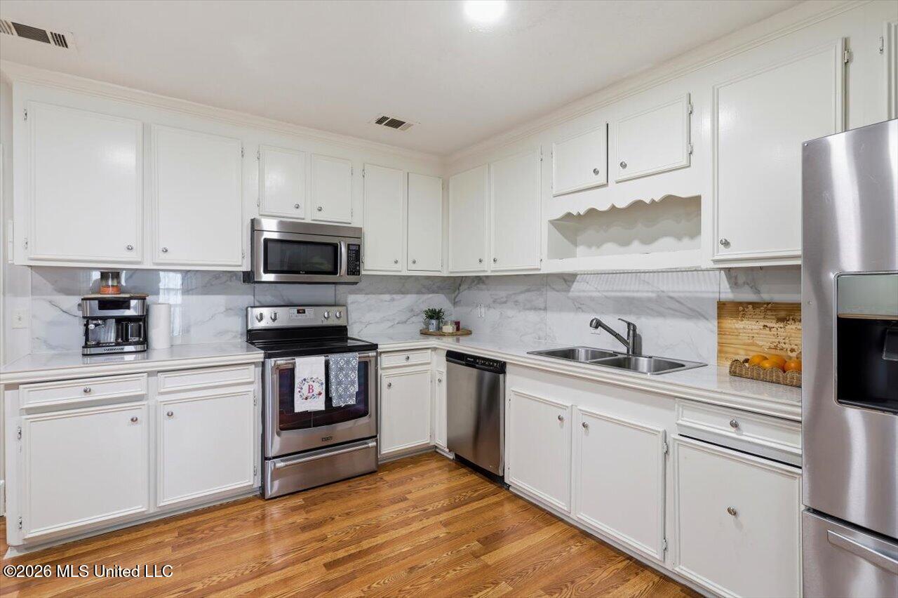 137 Short Street Property Photo 13