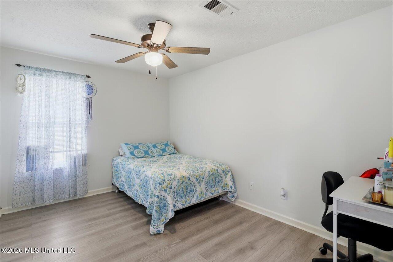 137 Short Street Property Photo 22