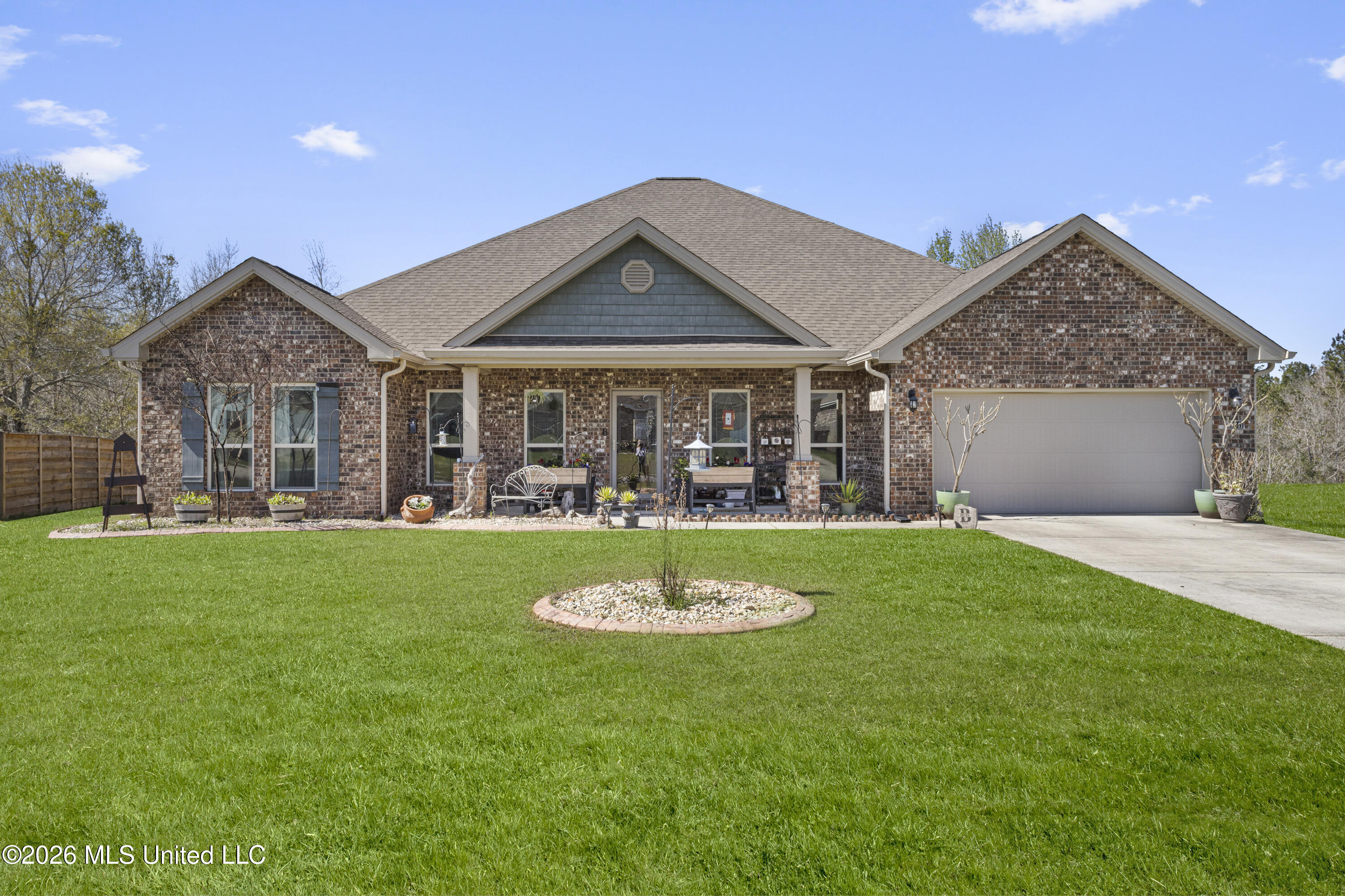 10641 Chapelwood Drive Property Photo 1