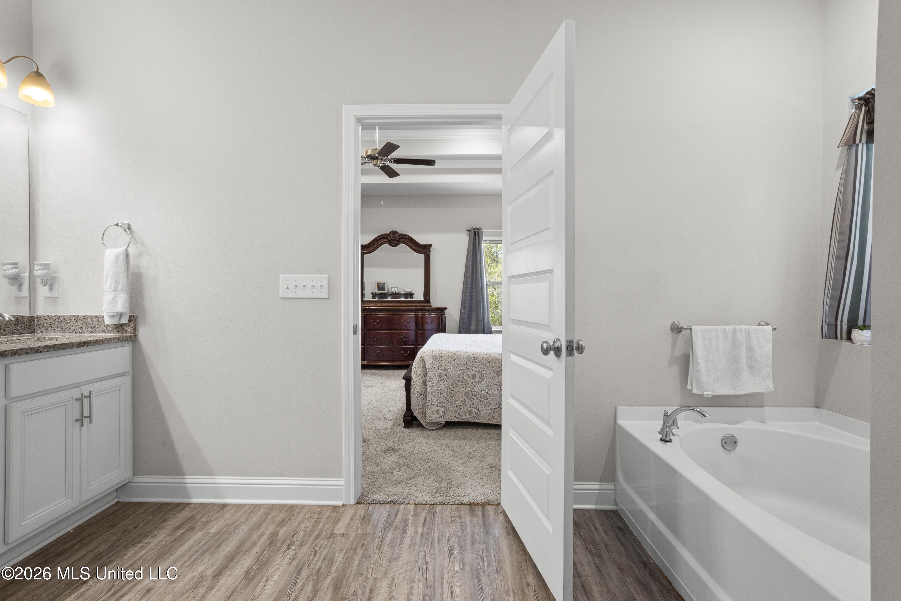 10641 Chapelwood Drive Property Photo 22