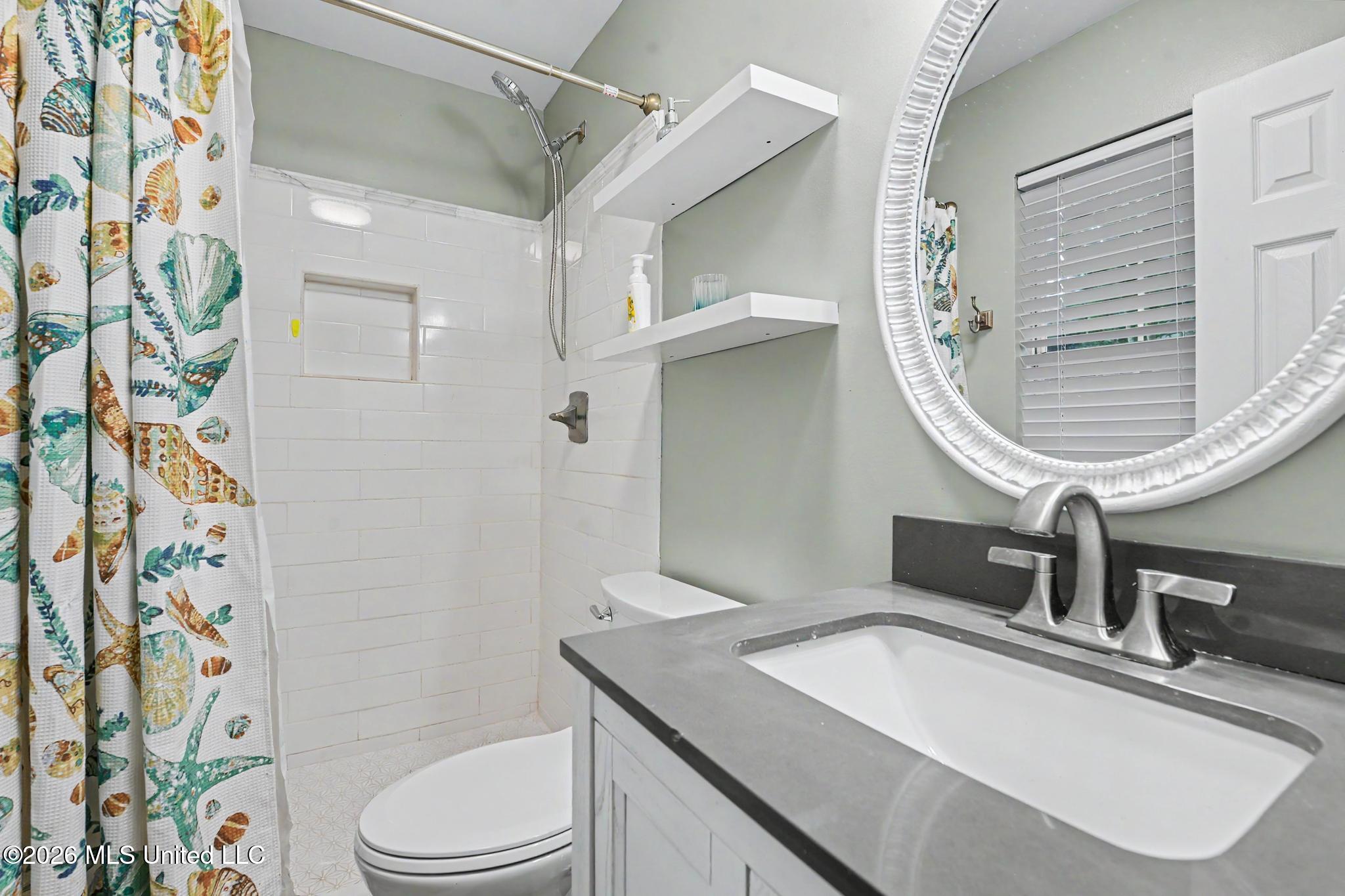 1403 Churchill Drive Property Photo 16