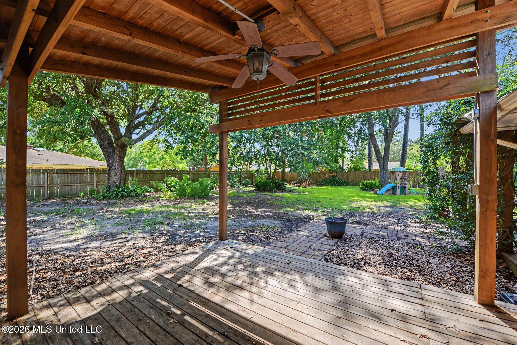 1403 Churchill Drive Property Photo 22