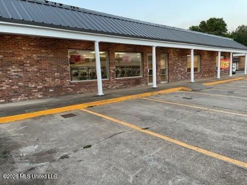 315 2nd Street Property Photo 4