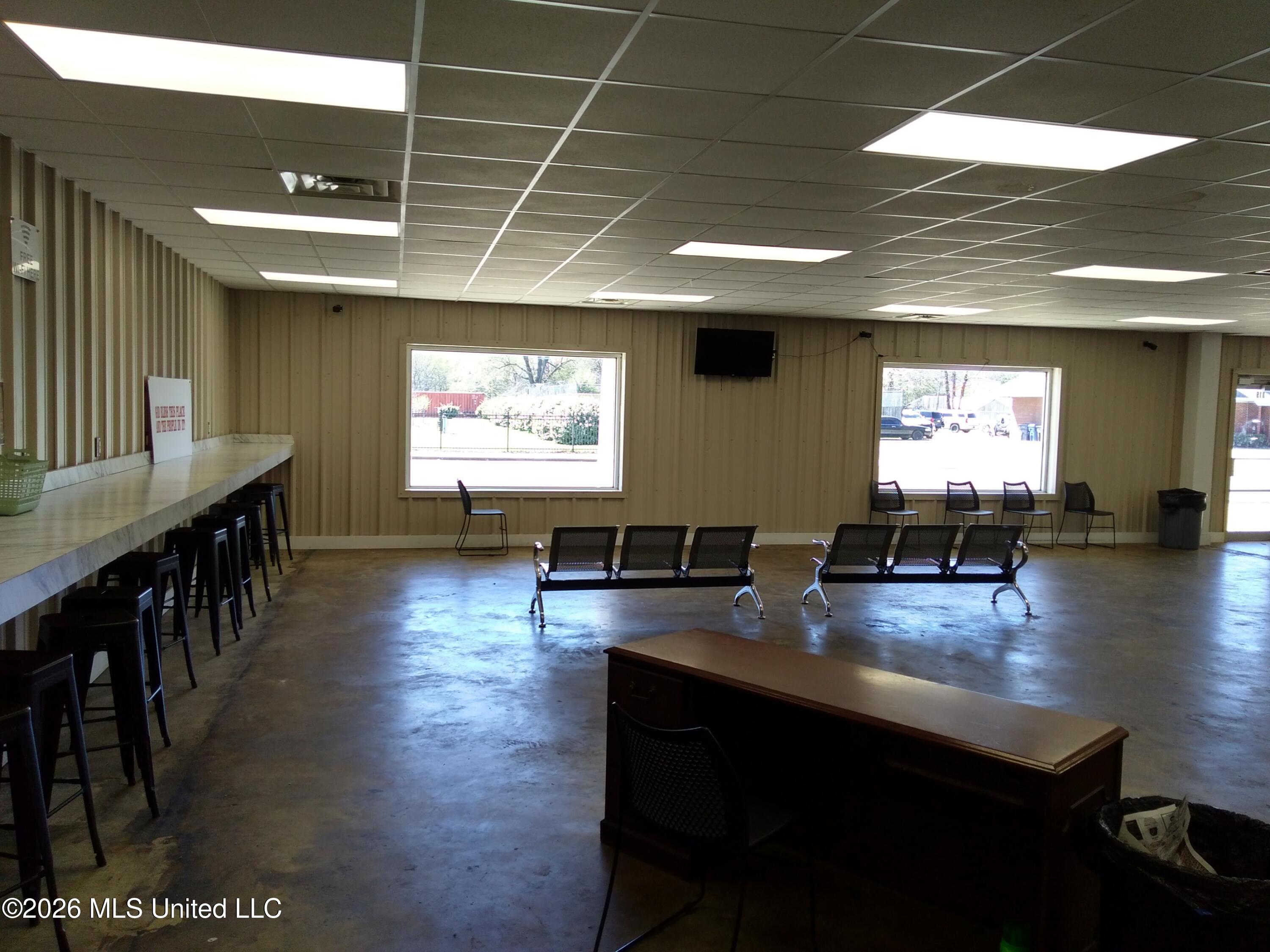 315 2nd Street Property Photo 9