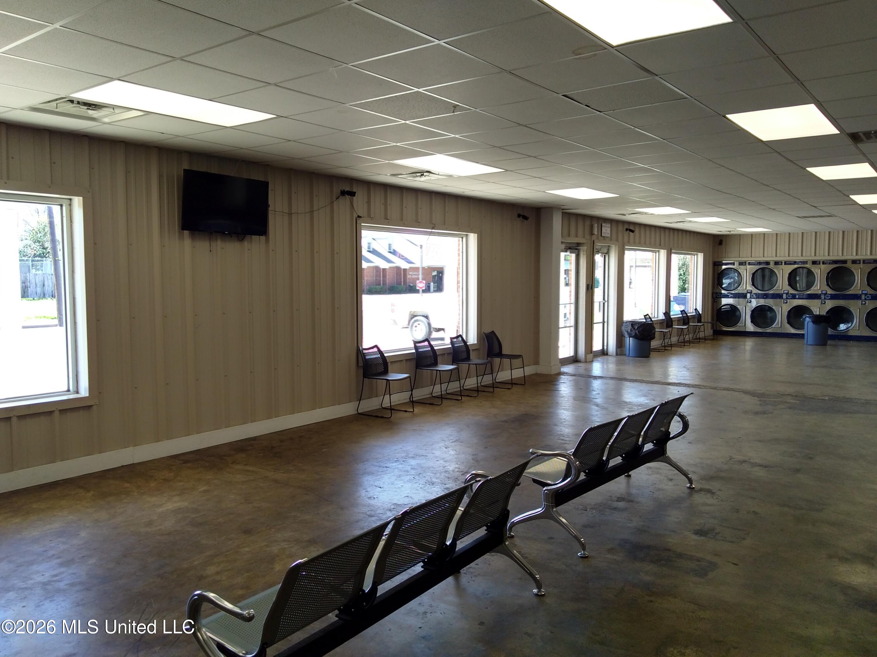 315 2nd Street Property Photo 11