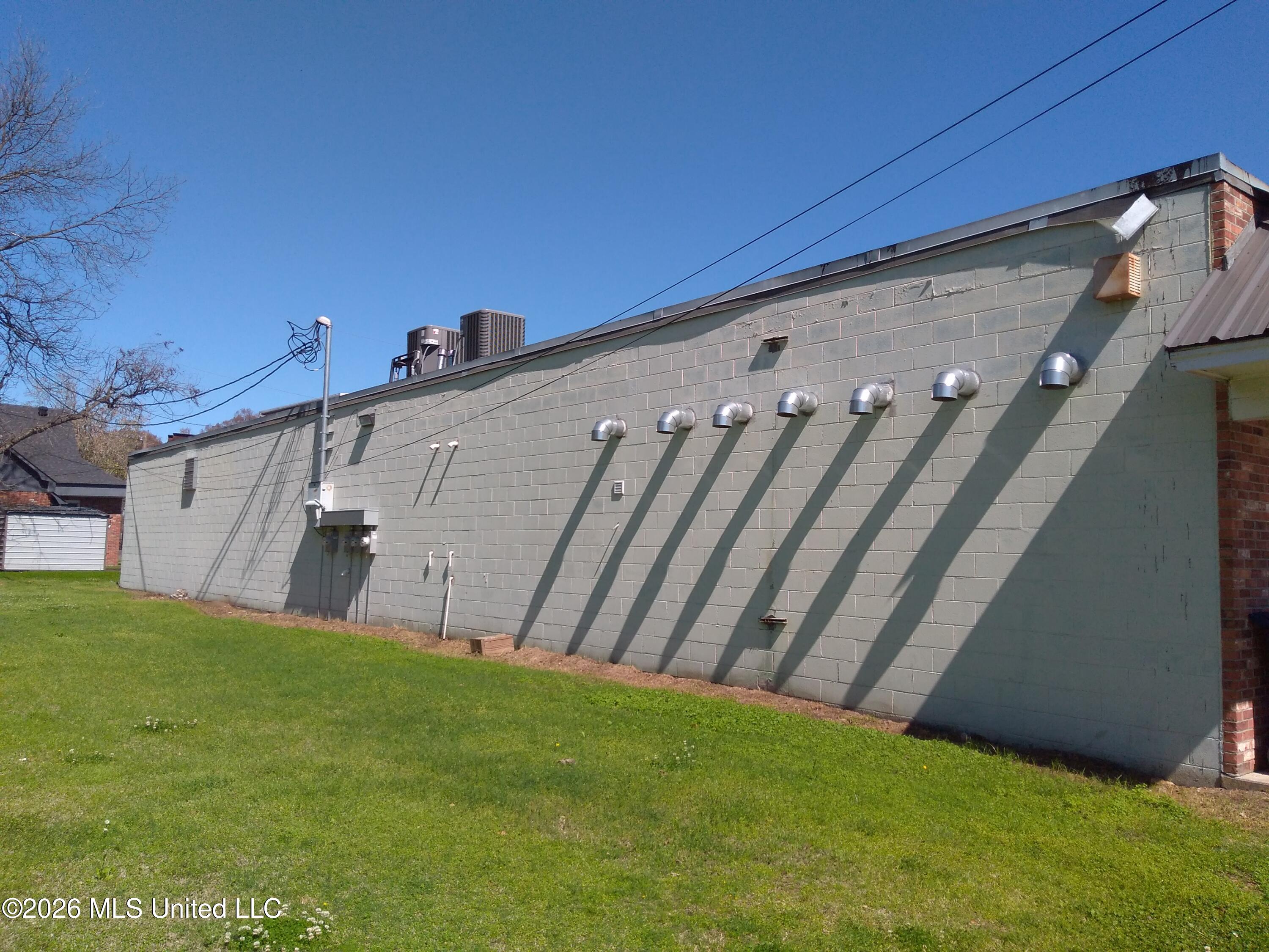 315 2nd Street Property Photo 35