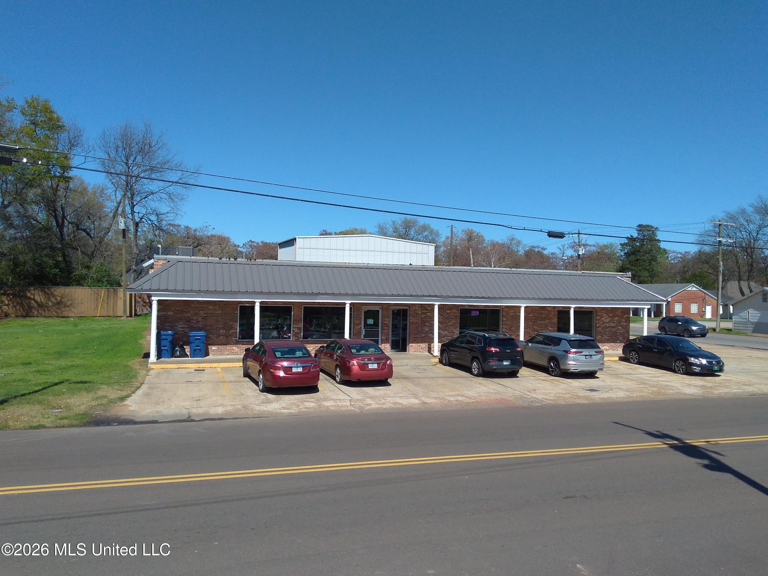315 2nd Street Property Photo 39