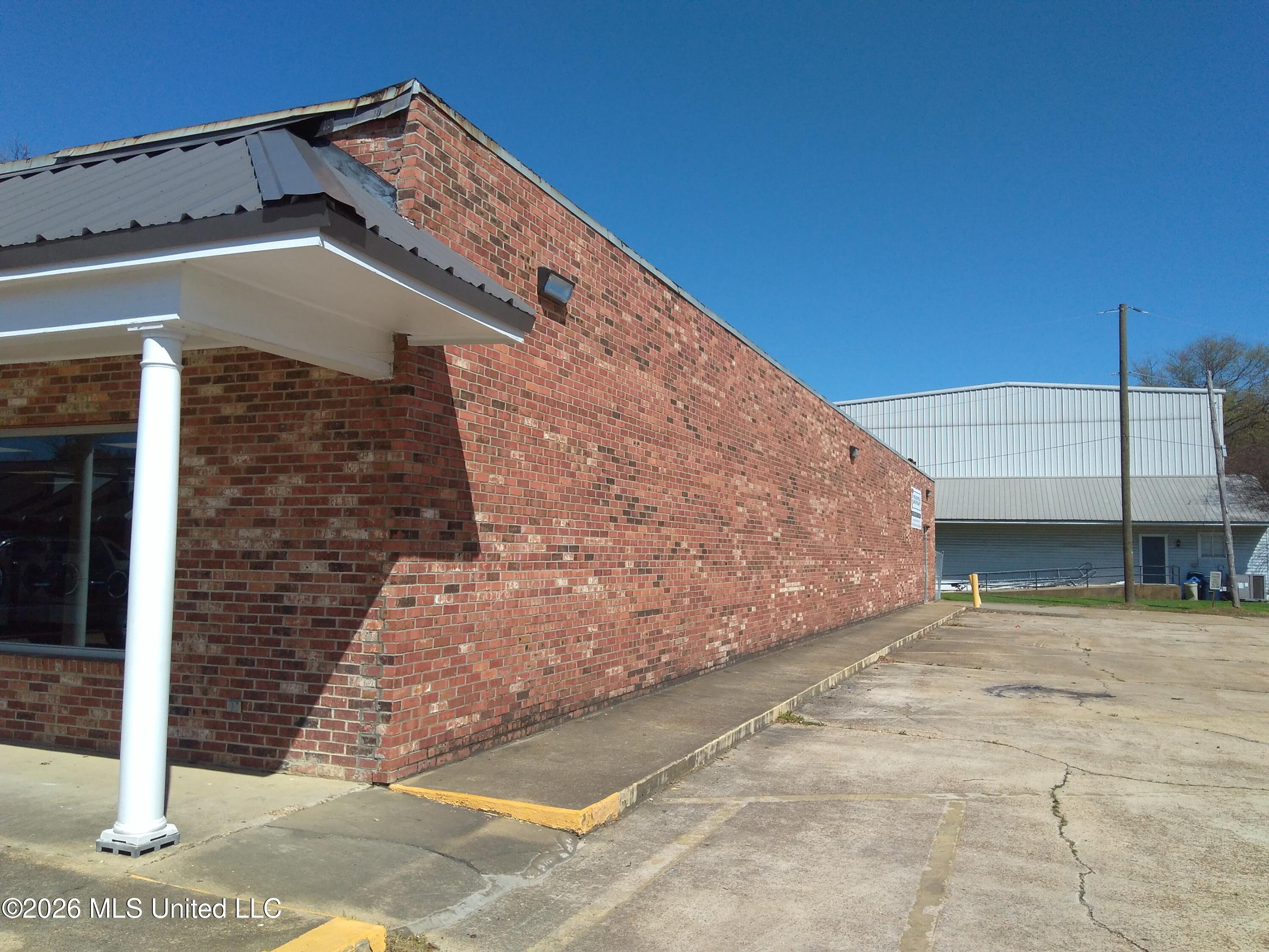 315 2nd Street Property Photo 42