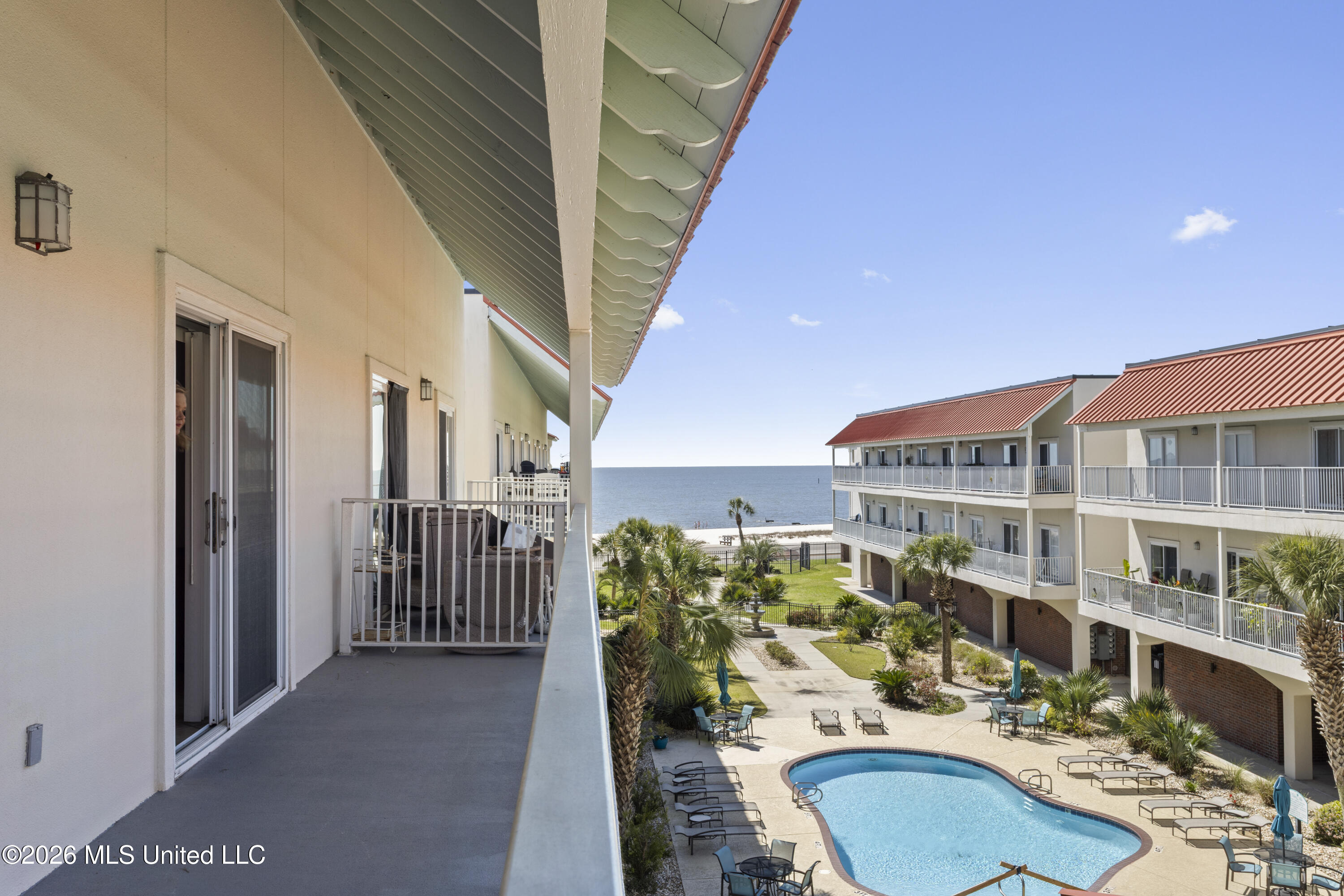 1453 E Beach Boulevard Property Photo 1