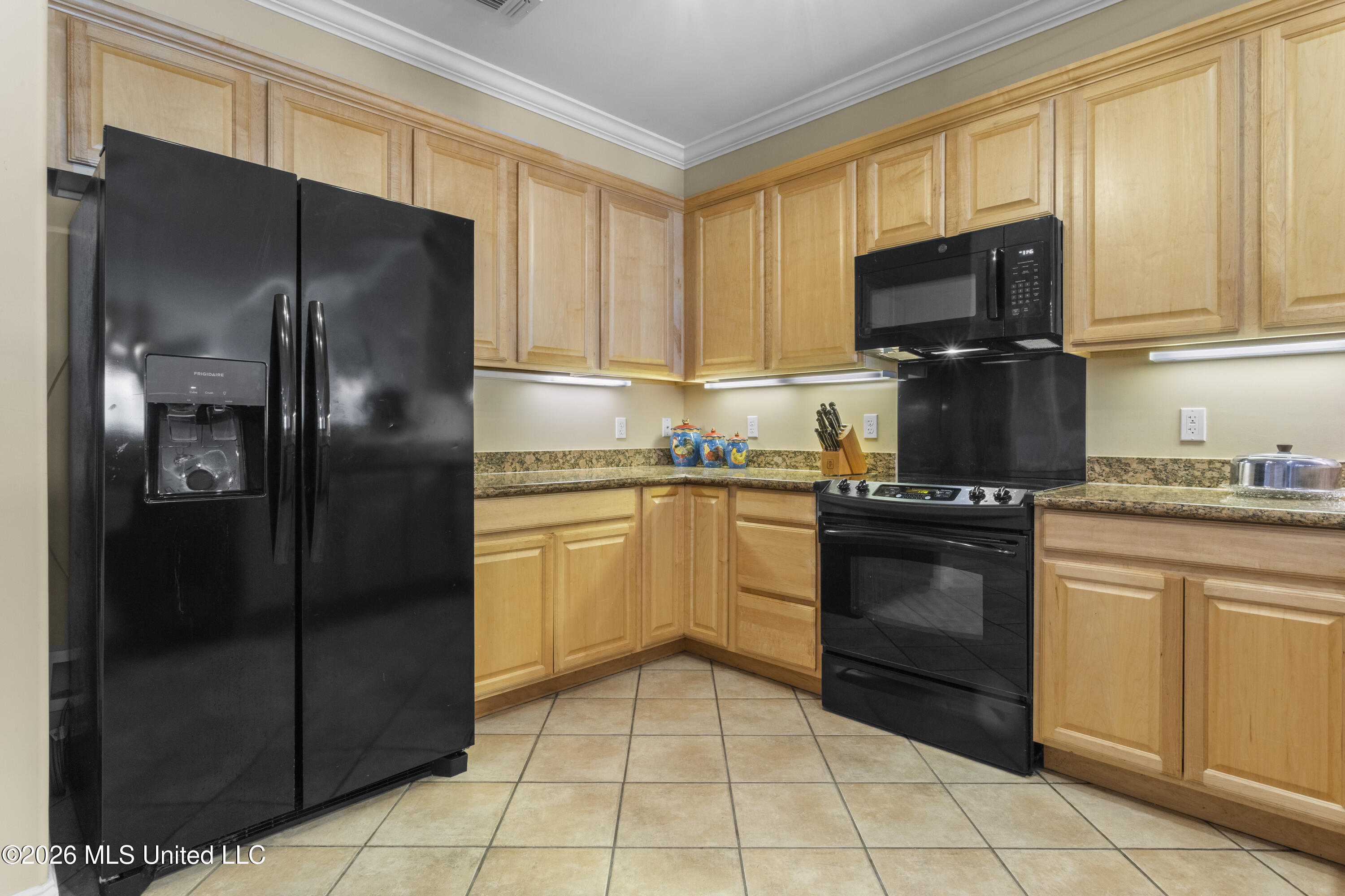 1453 E Beach Boulevard Property Photo 14
