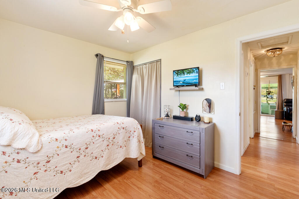 1903 Meadowbrook Street Property Photo 9