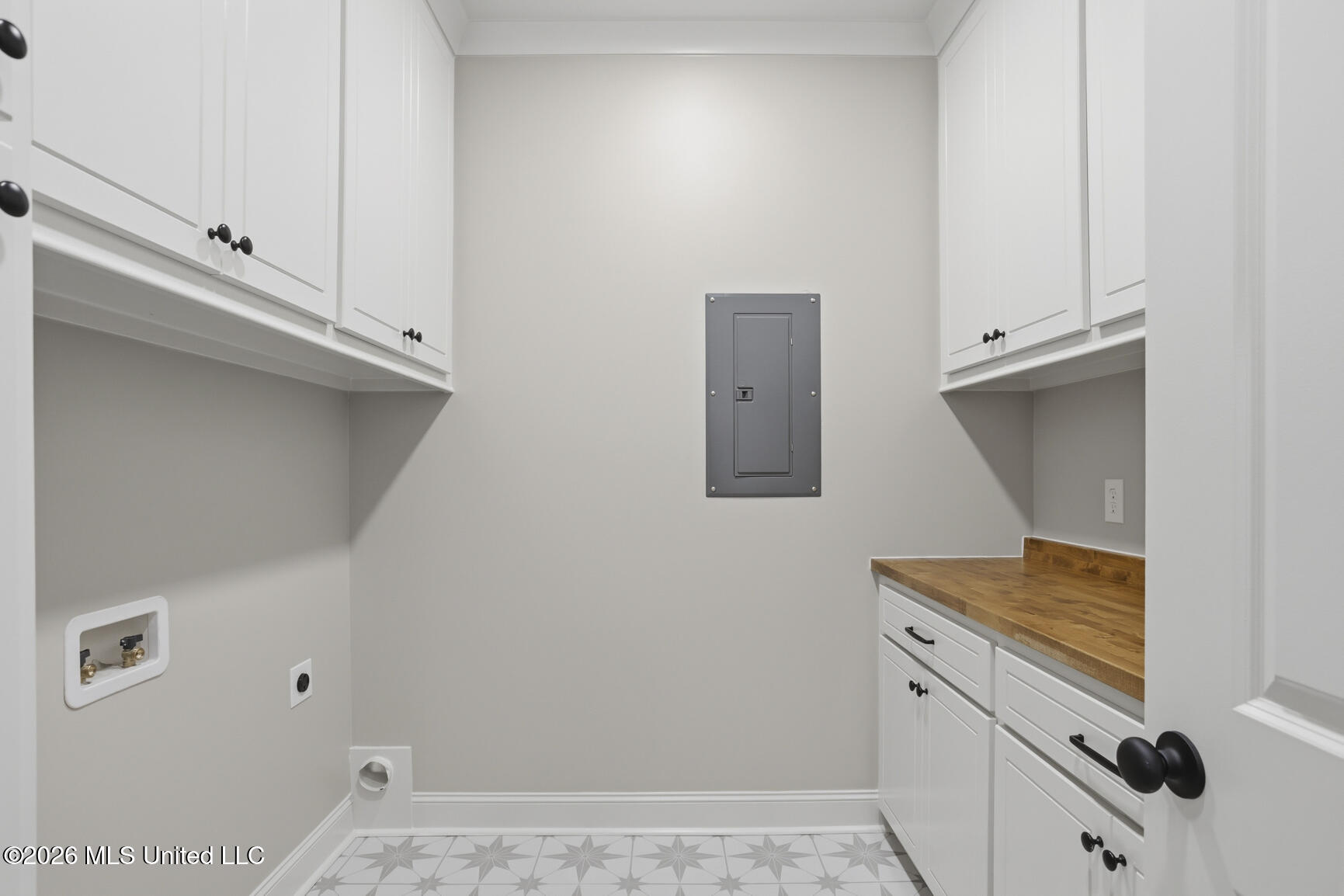364 Aurora Circle Property Photo 17