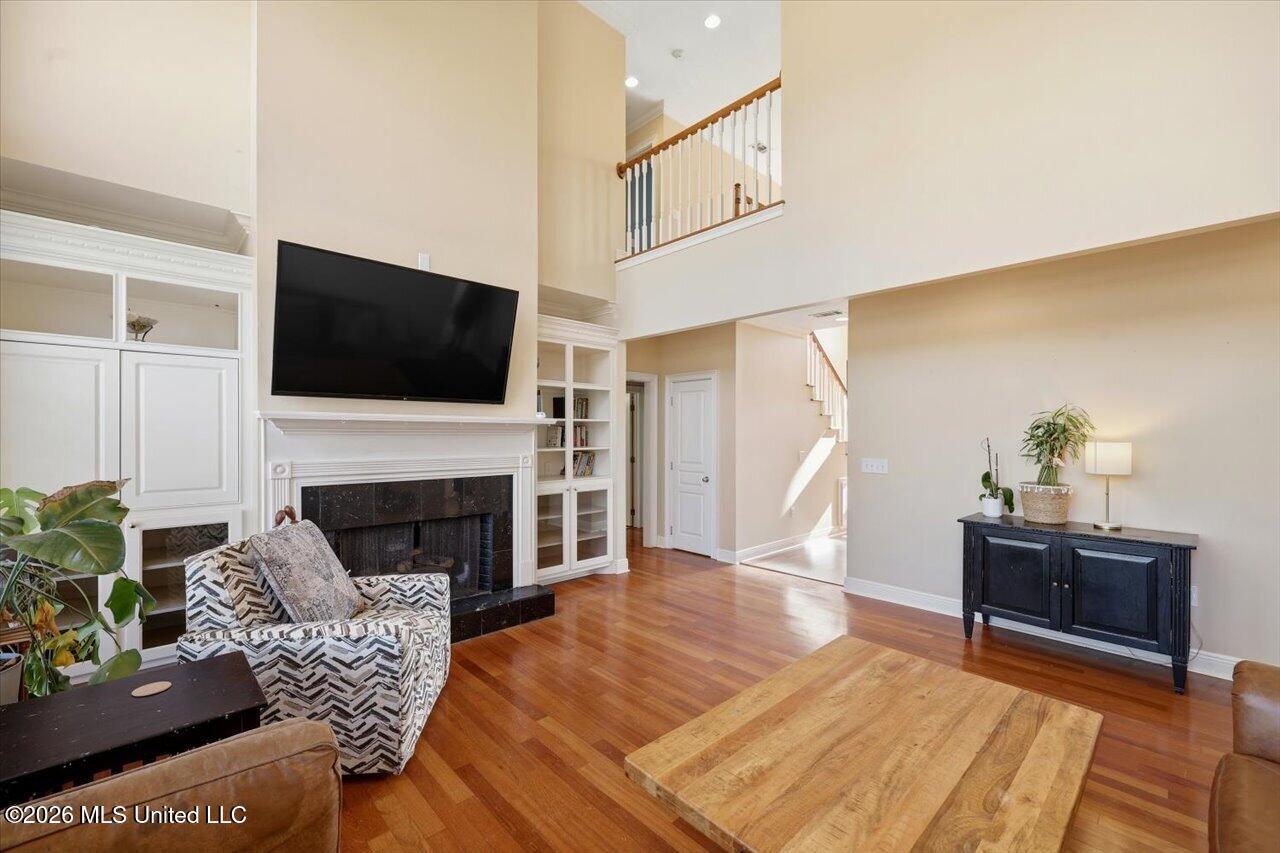 104 Merlot Cove Property Photo 6