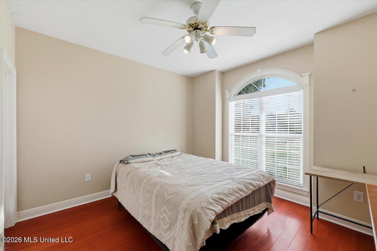 104 Merlot Cove Property Photo 21
