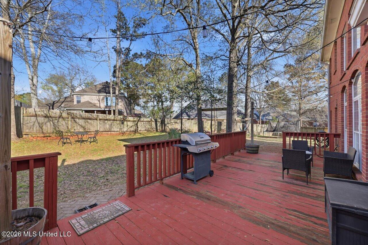 104 Merlot Cove Property Photo 32