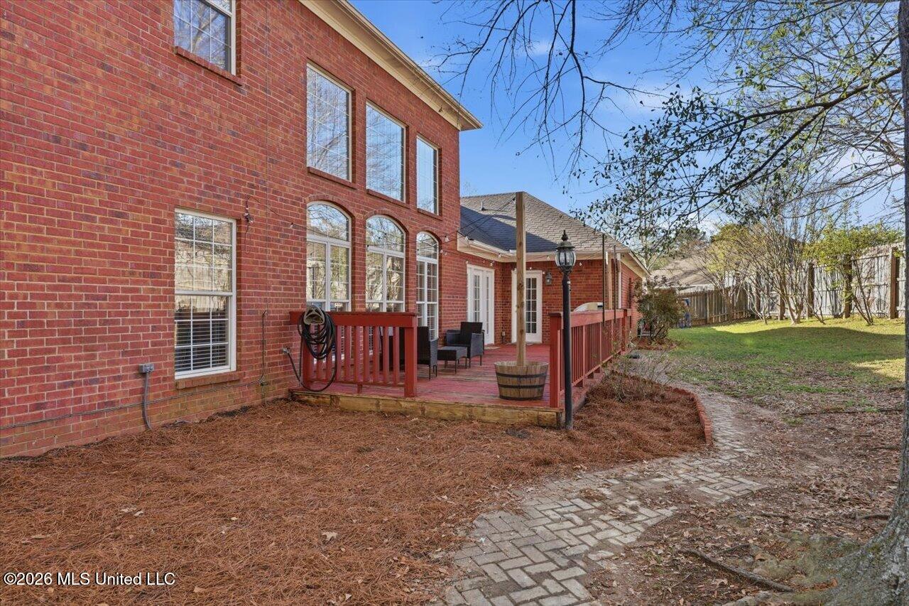 104 Merlot Cove Property Photo 36