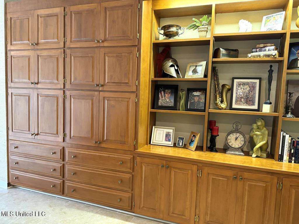102 Dana Road Property Photo 9