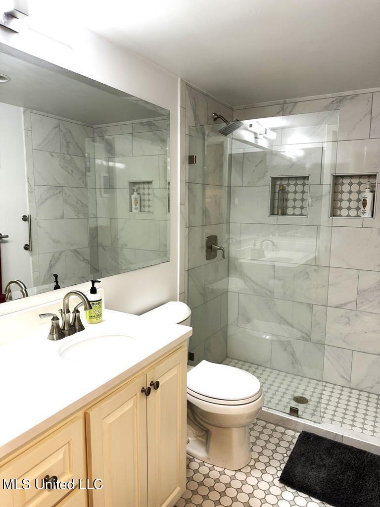 102 Dana Road Property Photo 32