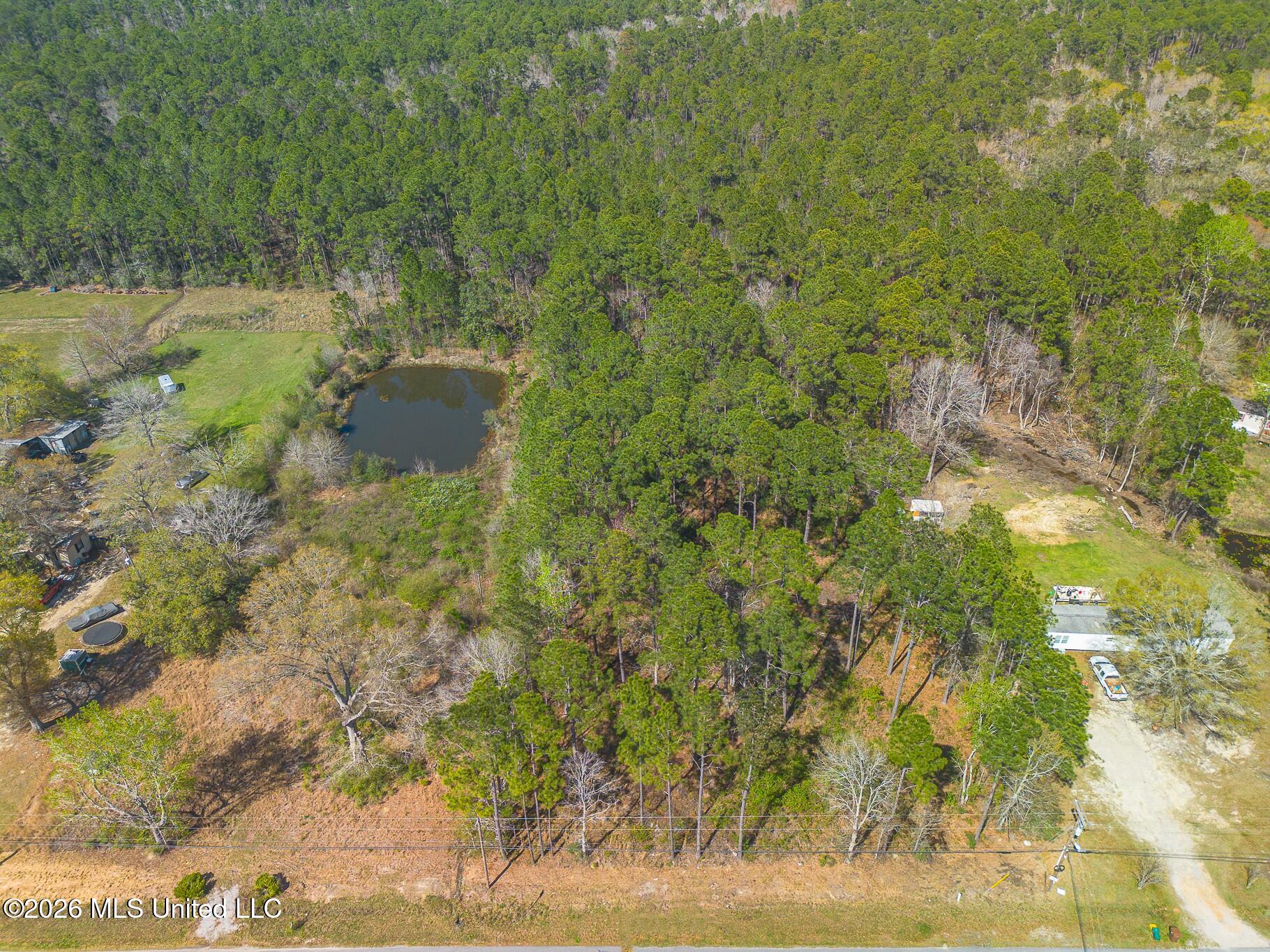 0 W Pinehurst Place Property Photo 4