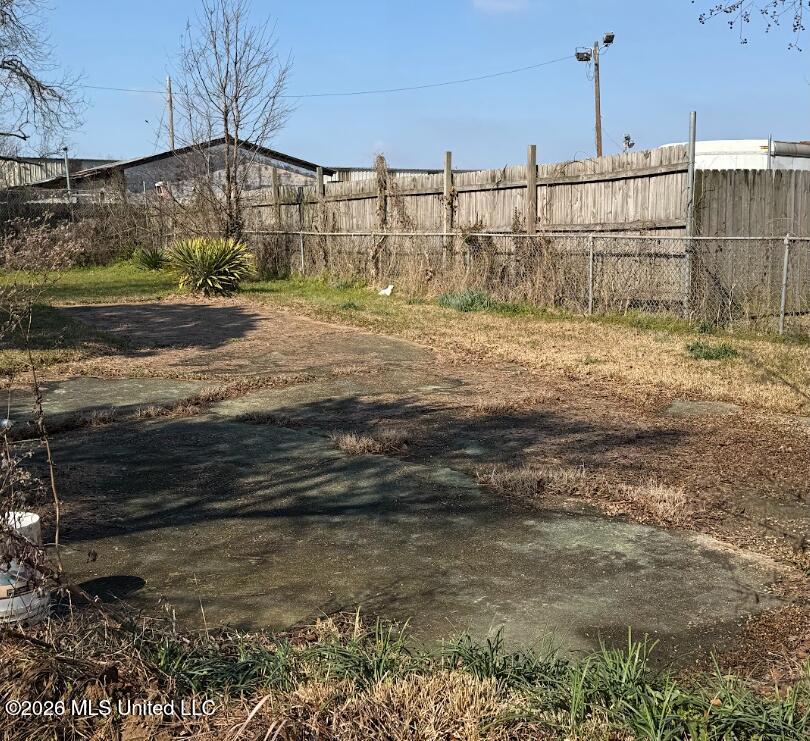 4407 Sunset Drive Property Photo 3