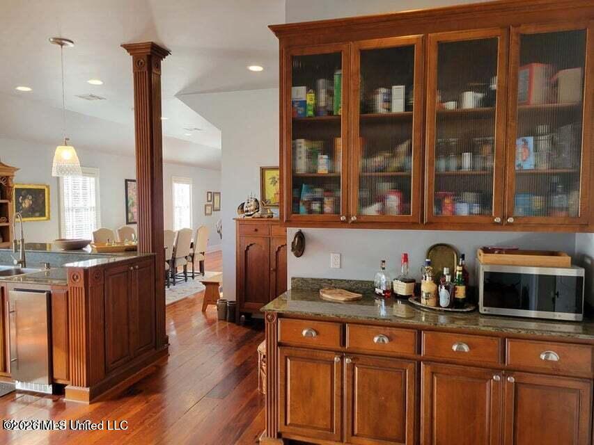 708 Orleans Street Property Photo 11